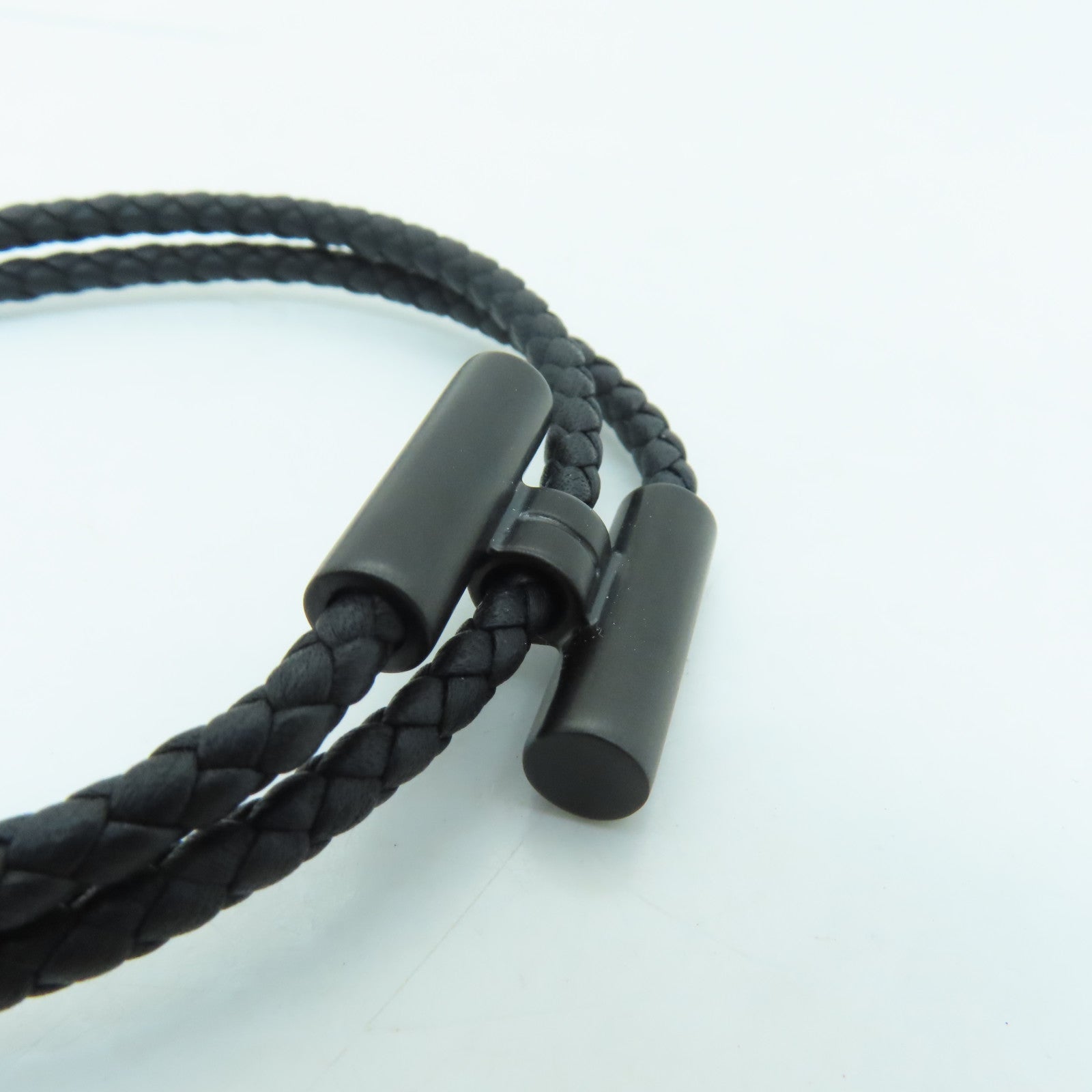 HERMES Swift皮革Tournis Tresse Bracelet黑扣手鏈黑色