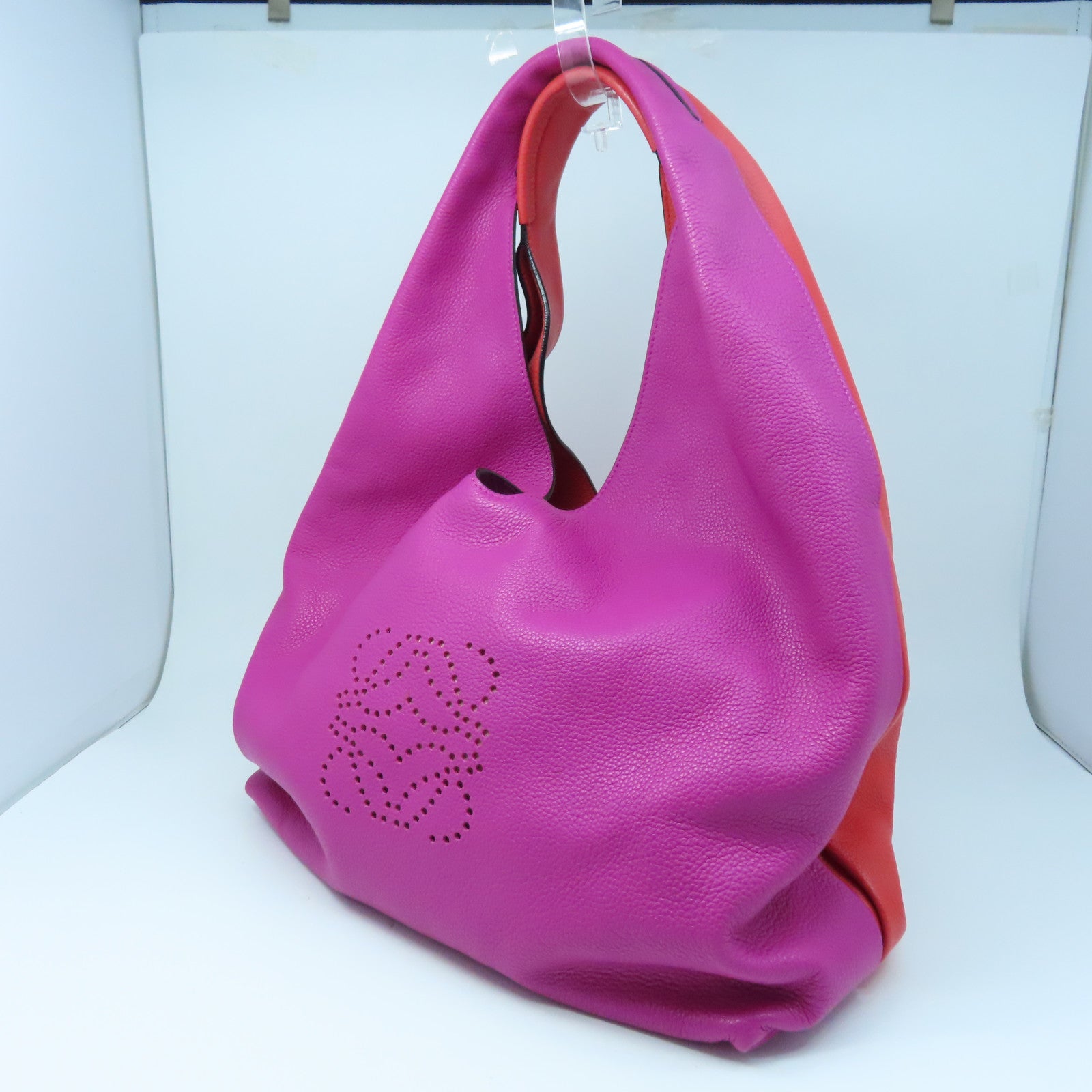 LOEWE 牛皮皮革Shoulder Bag銀扣肩背袋紫色/紅色