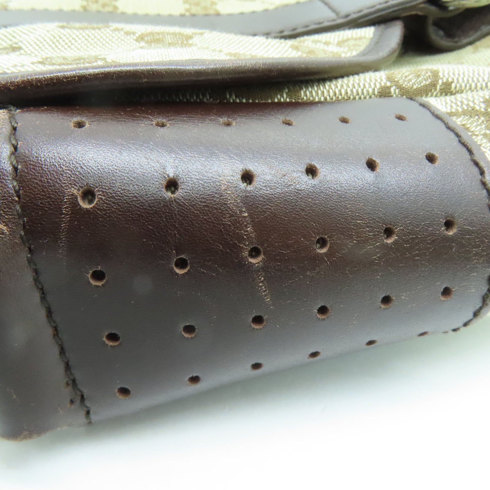 GUCCI 帆布Shoulder Bag銀扣肩背袋啡色
