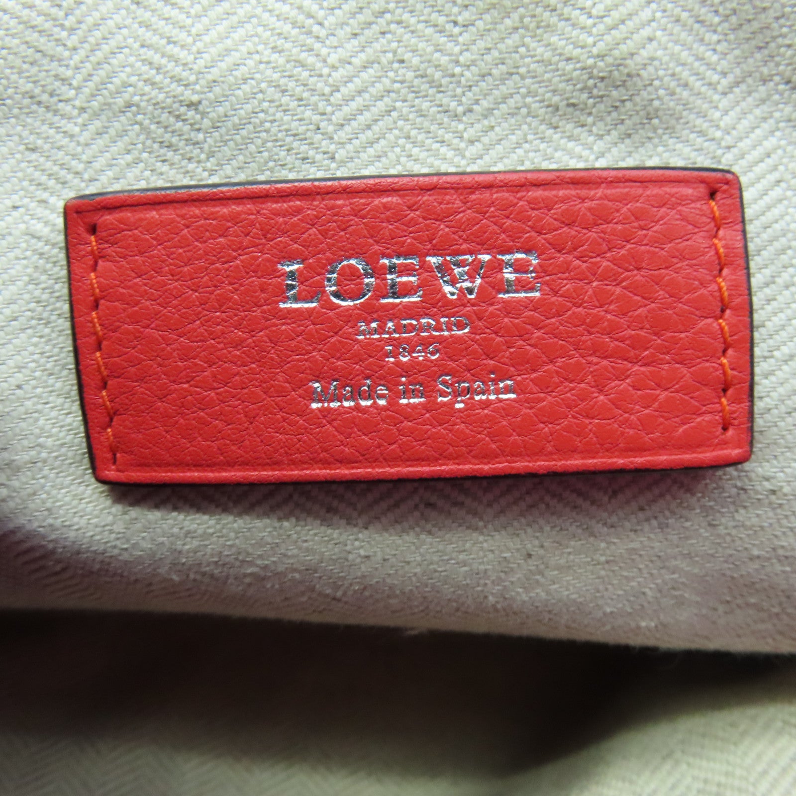 LOEWE 牛皮皮革Shoulder Bag銀扣肩背袋紫色/紅色