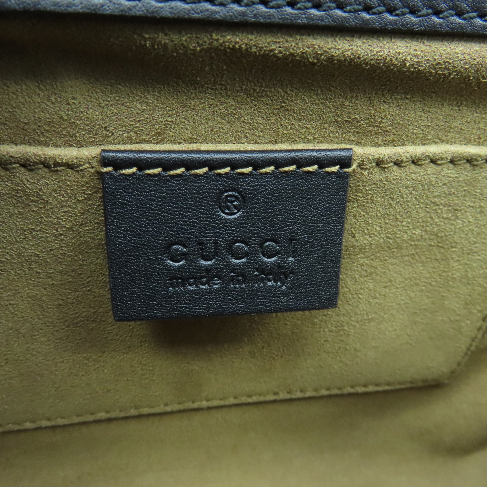 GUCCI 塗層皮革/牛皮皮革Padlock GG金扣鏈帶肩背袋黑色