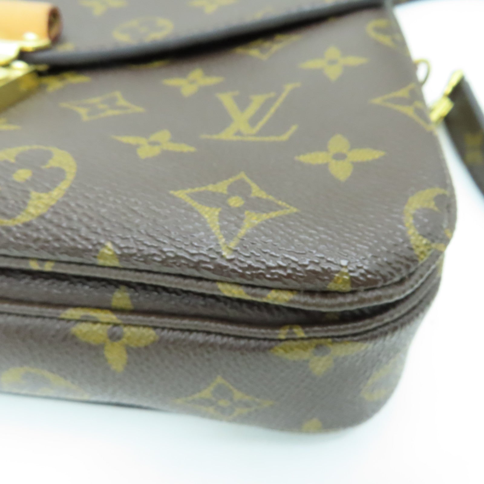 LOUIS VUITTON Monogram Pochette Metis Gold Buckle Handle Shoulder Bag Brown