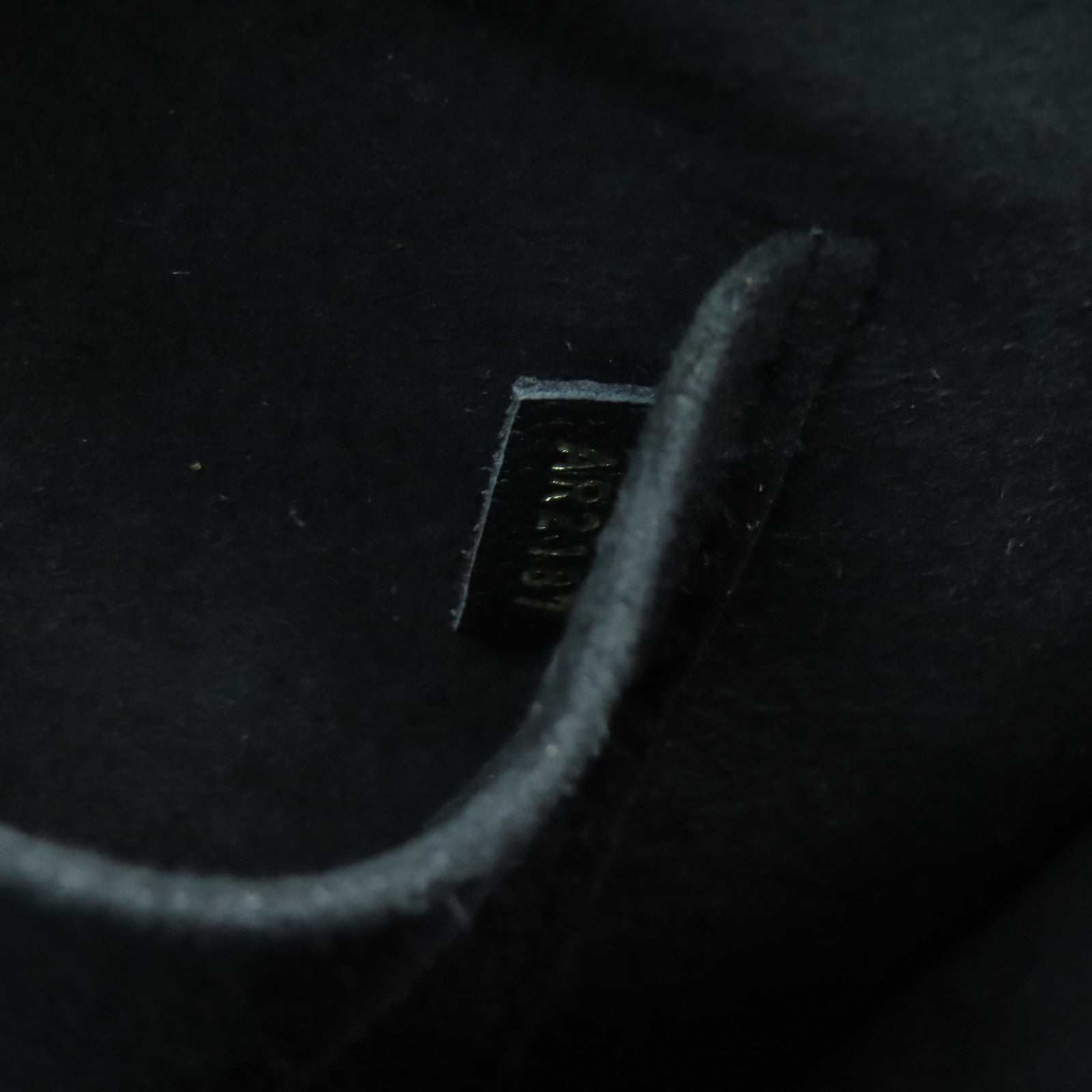 LOUIS VUITTON 牛皮皮革Lockmeto金扣手挽肩背兩用袋黑色