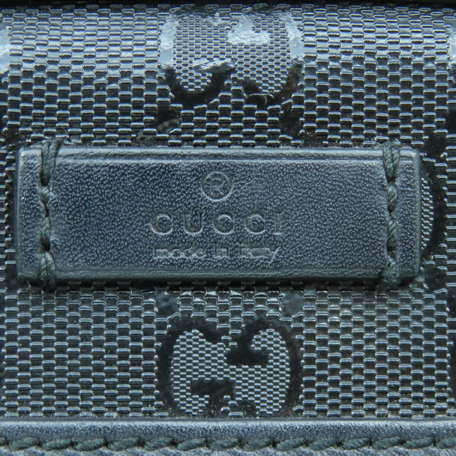 GUCCI 塗層帆布Shoulder Bag銀扣肩背袋黑色