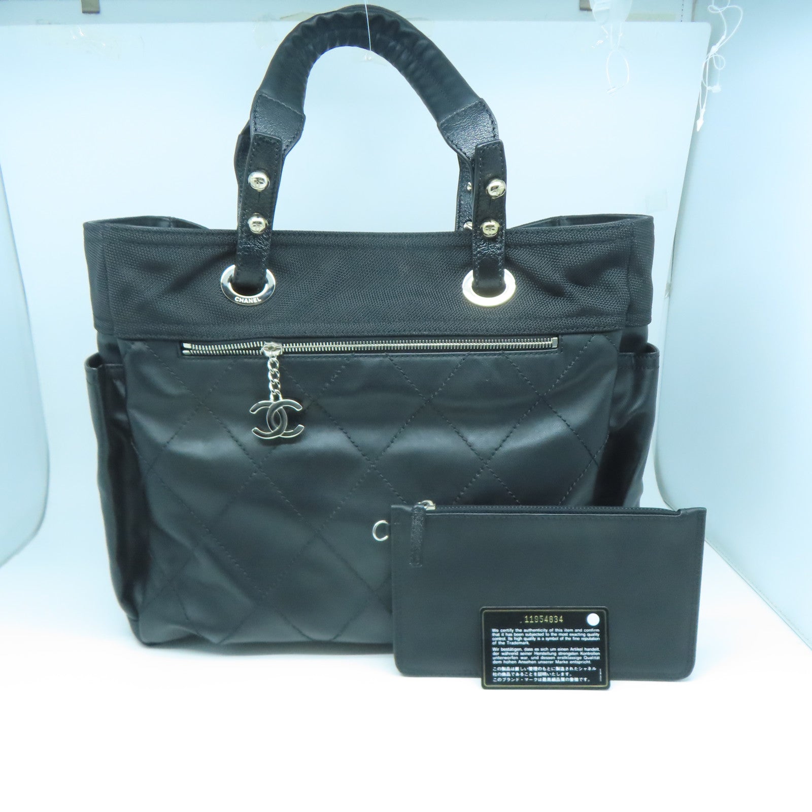 CHANEL 菱格牛皮皮革/帆布Tote Bag銀扣肩背袋黑色