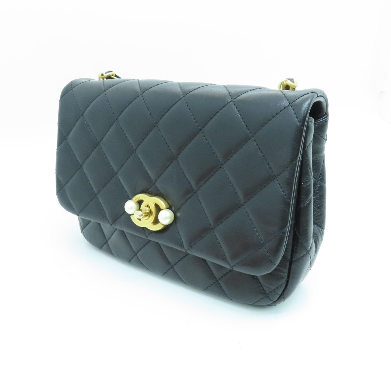 CHANEL 菱格牛皮皮革Chain Shoulder金扣链带肩背袋黑色