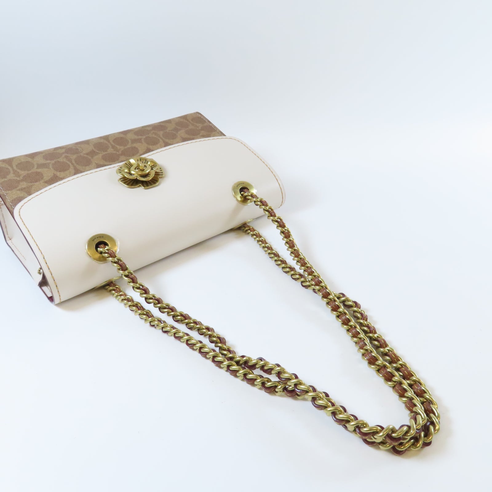 COACH 牛皮皮革/塗層帆布Chain Shoulder金扣鏈帶肩背袋白色/啡色