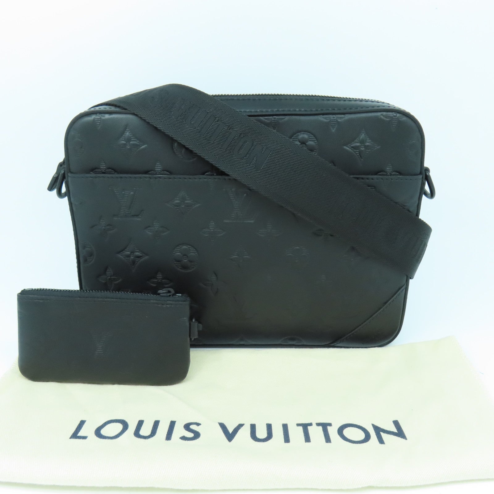 LOUIS VUITTON Monogram Shadow Duo Messenger黑扣肩背袋黑色