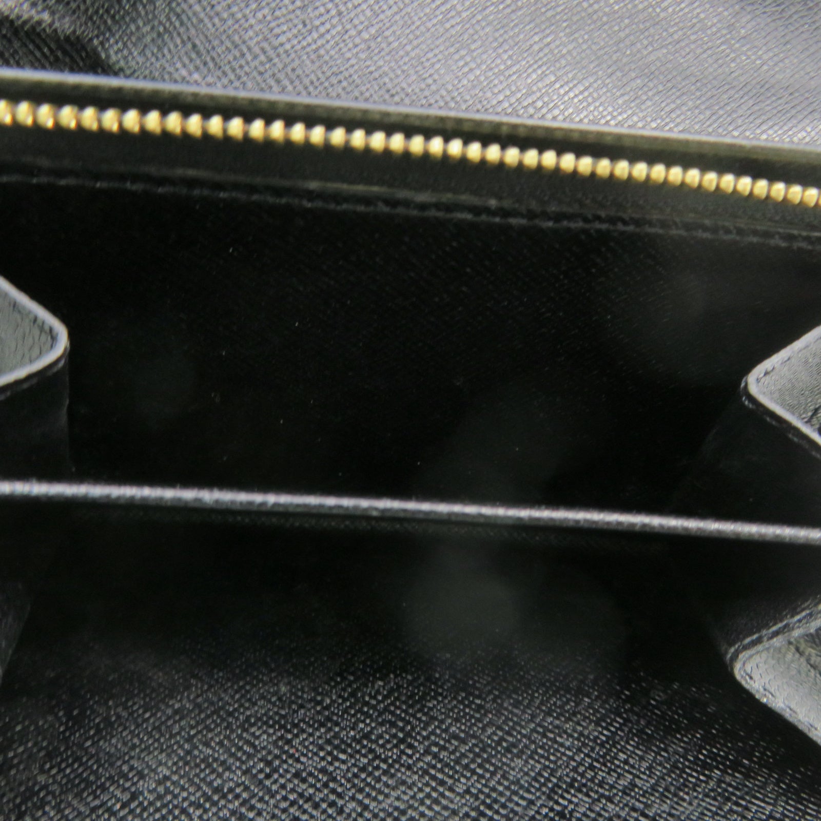 LOUIS VUITTON Epi Leather Wallet Gold Buckle Wallet Black