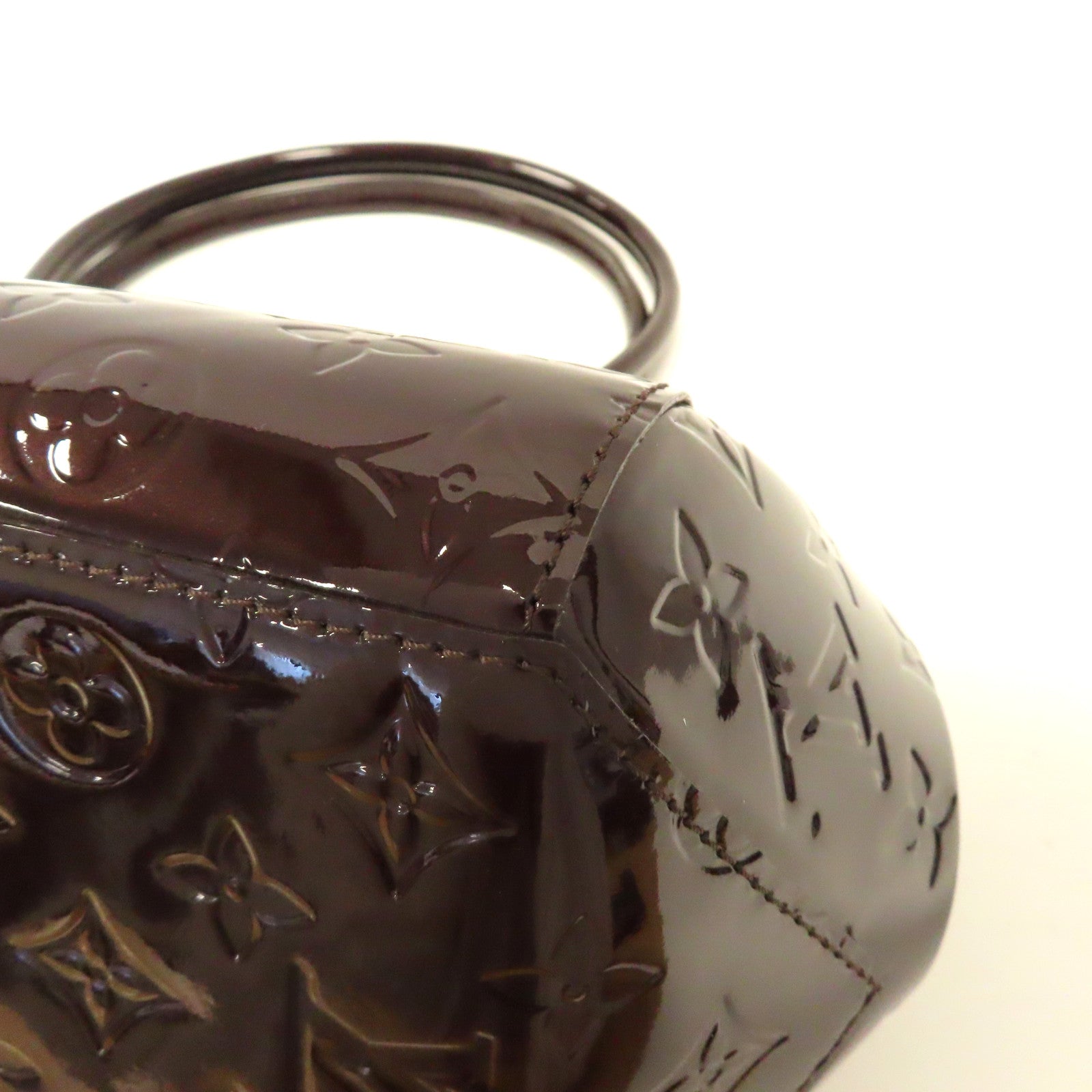 LOUIS VUITTON Monogram Vernis Sherwood PM金扣肩背袋紅色
