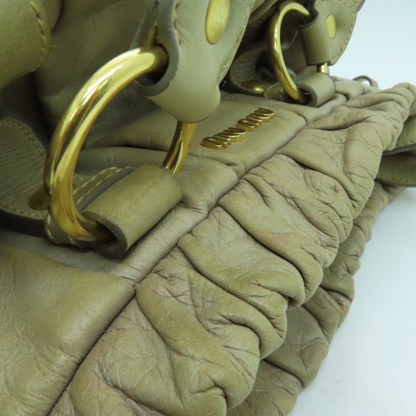 Miu Miu 牛皮皮革2 Way Shoulder金扣手挽肩背两用袋米色