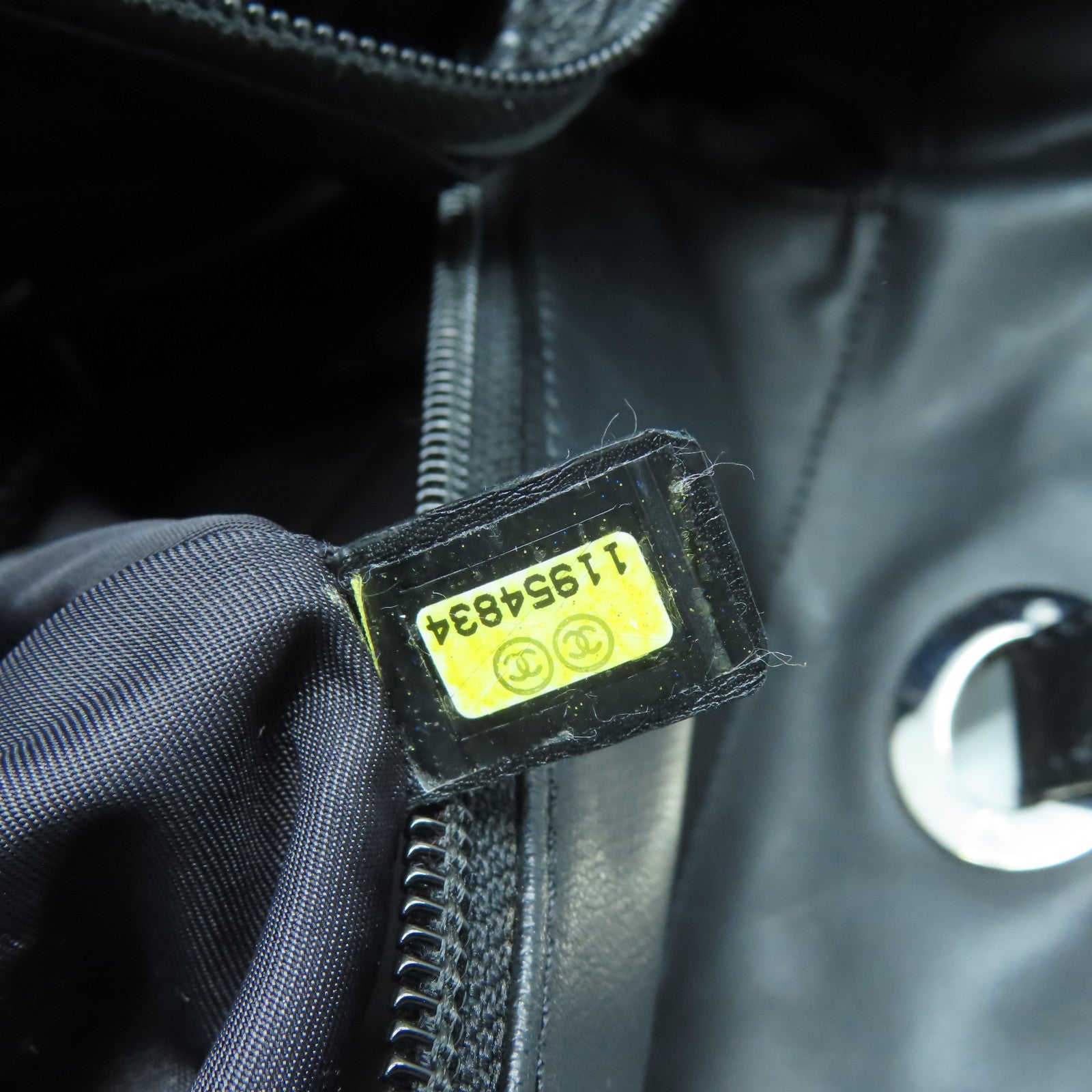 CHANEL 菱格牛皮皮革/帆布Tote Bag銀扣肩背袋黑色