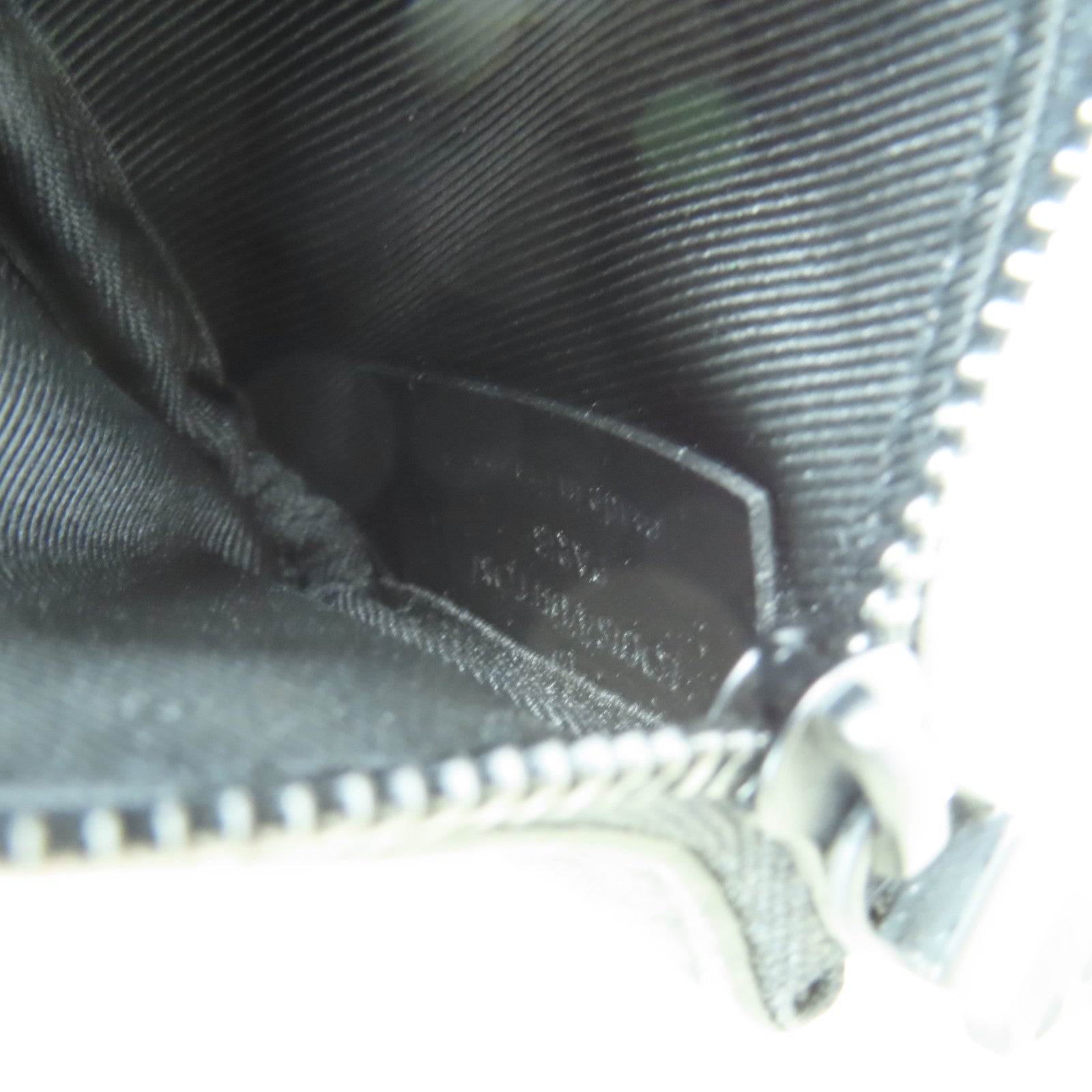 LOUIS VUITTON Monogram Shadow Duo Messenger黑扣肩背袋黑色