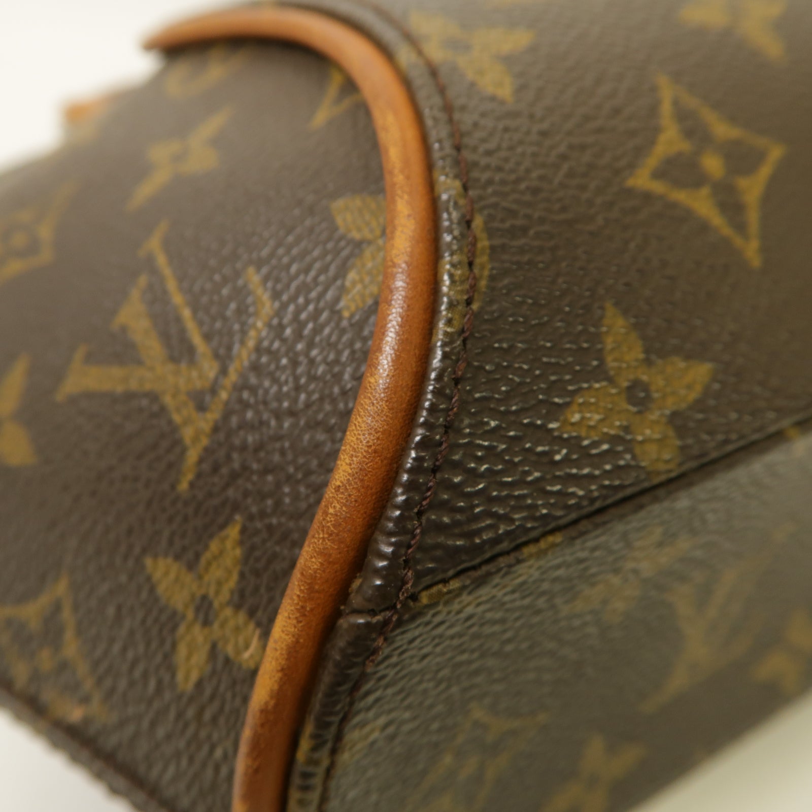 LOUIS VUITTON Monogram Ellipse PM金扣手挽袋啡色