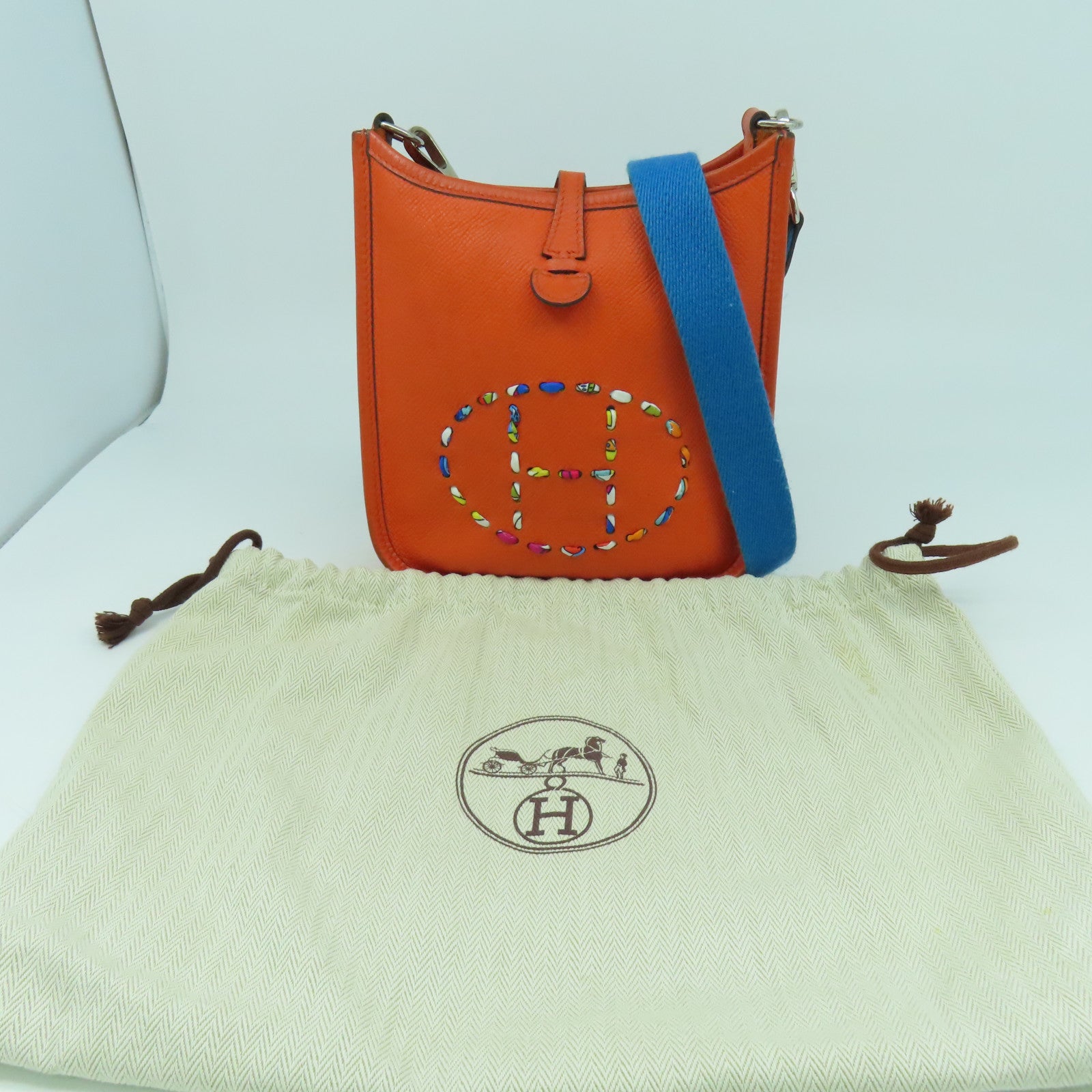 HERMES Epsom皮革Evelyne TPM銀扣肩背袋橙色