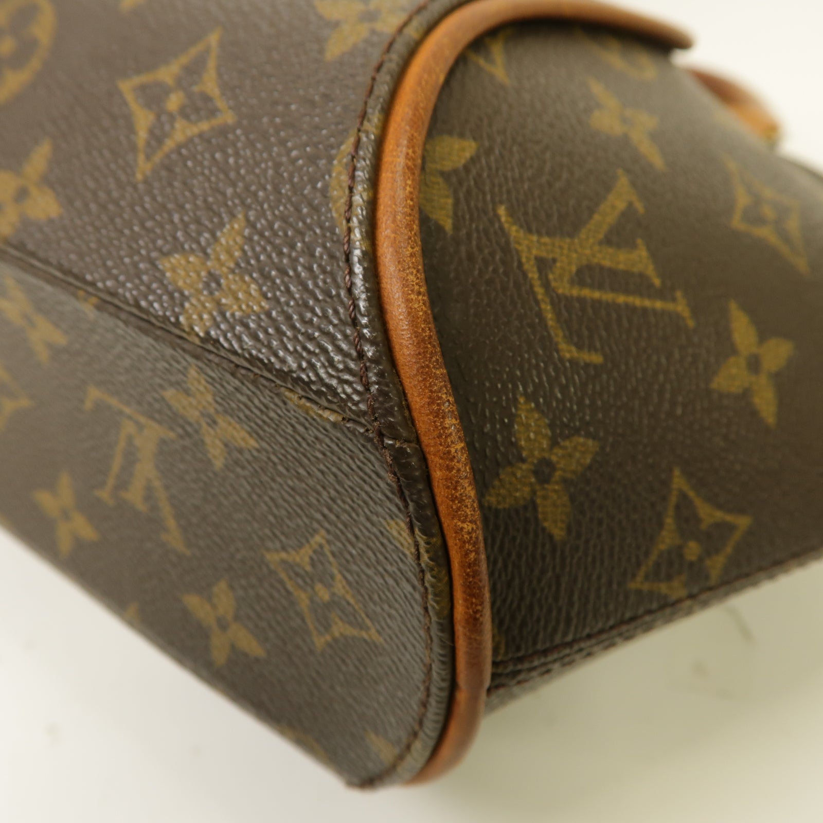 LOUIS VUITTON Monogram Ellipse PM金扣手挽袋啡色