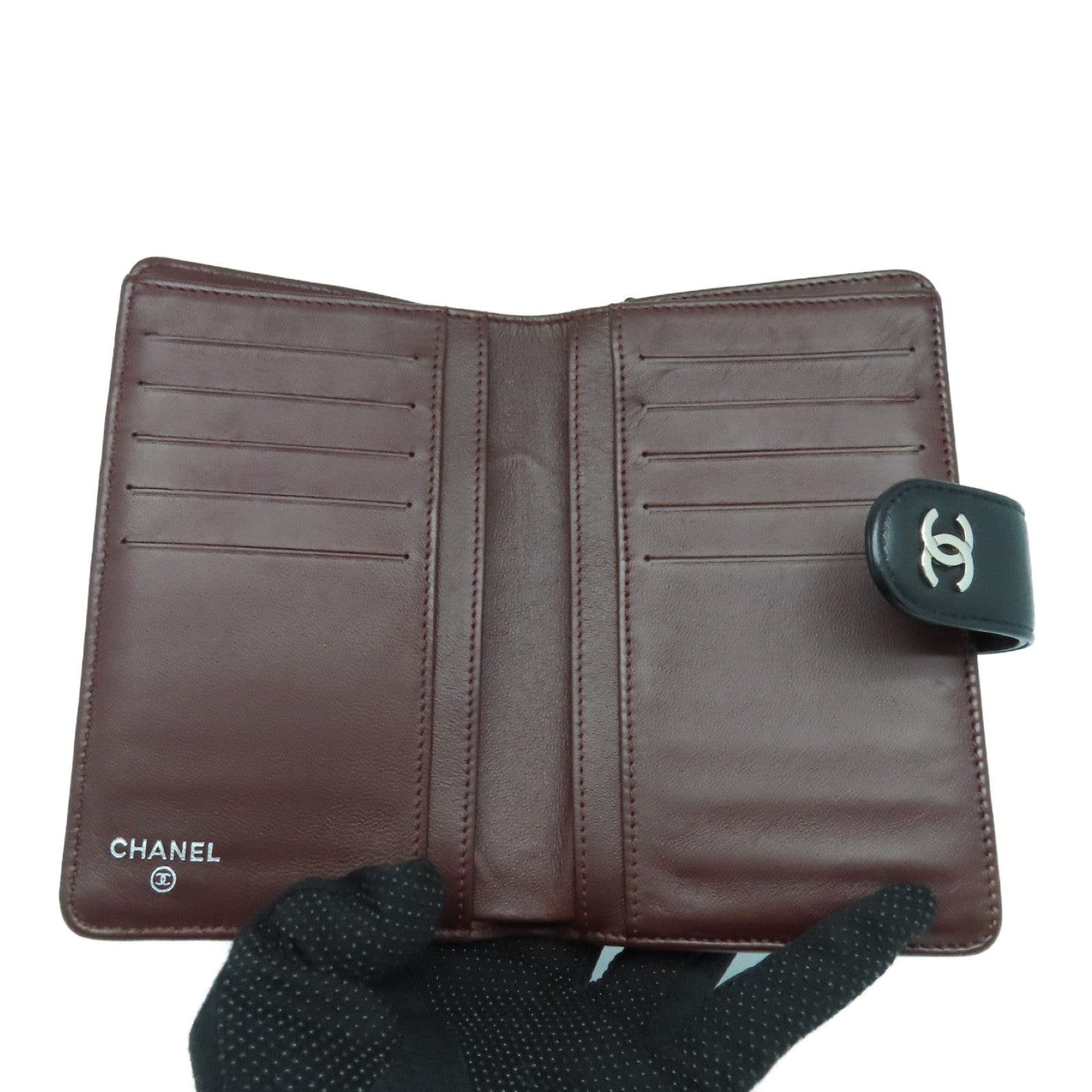 CHANEL 菱格羊皮皮革Wallet银扣钱包黑色