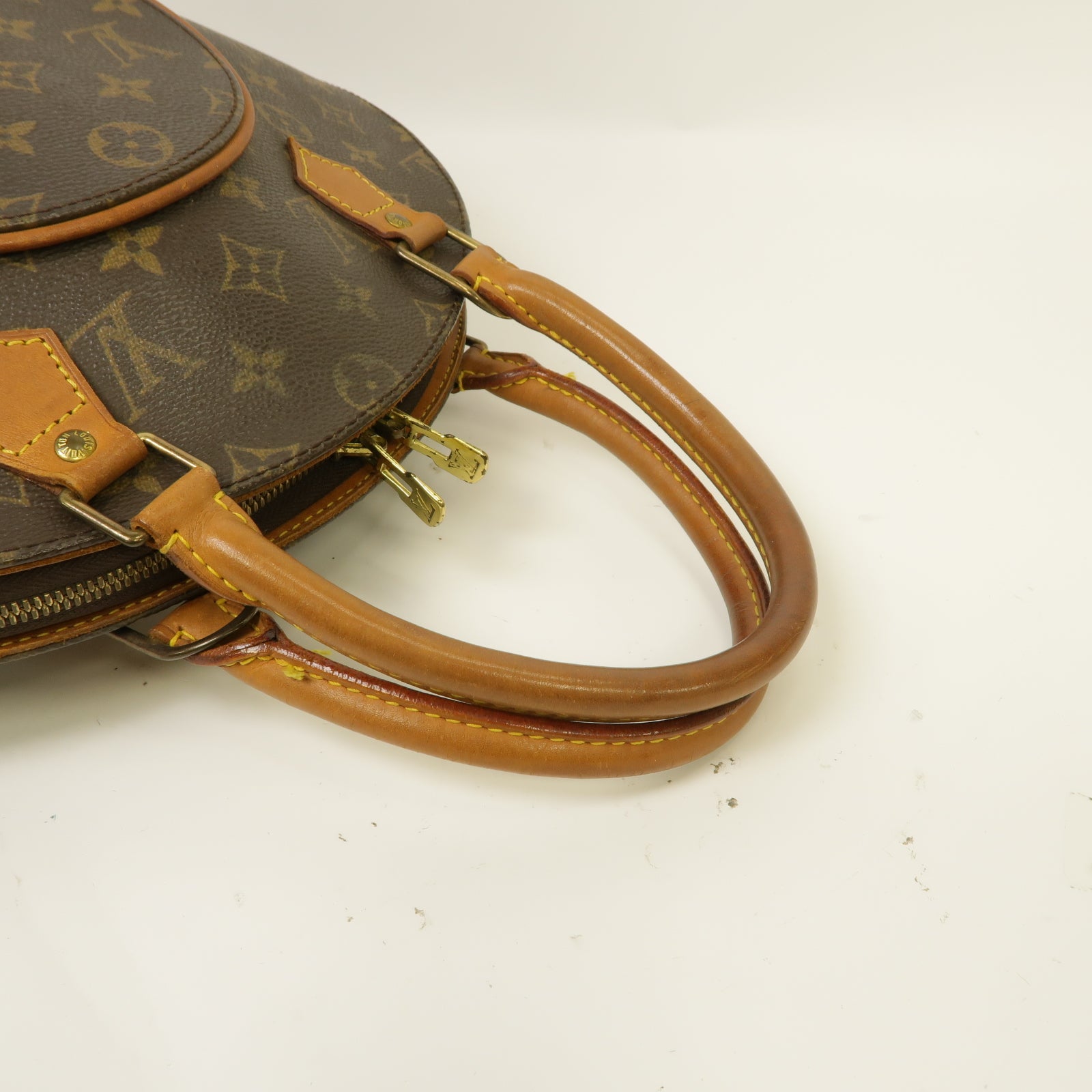 LOUIS VUITTON Monogram Ellipse PM金扣手挽袋啡色
