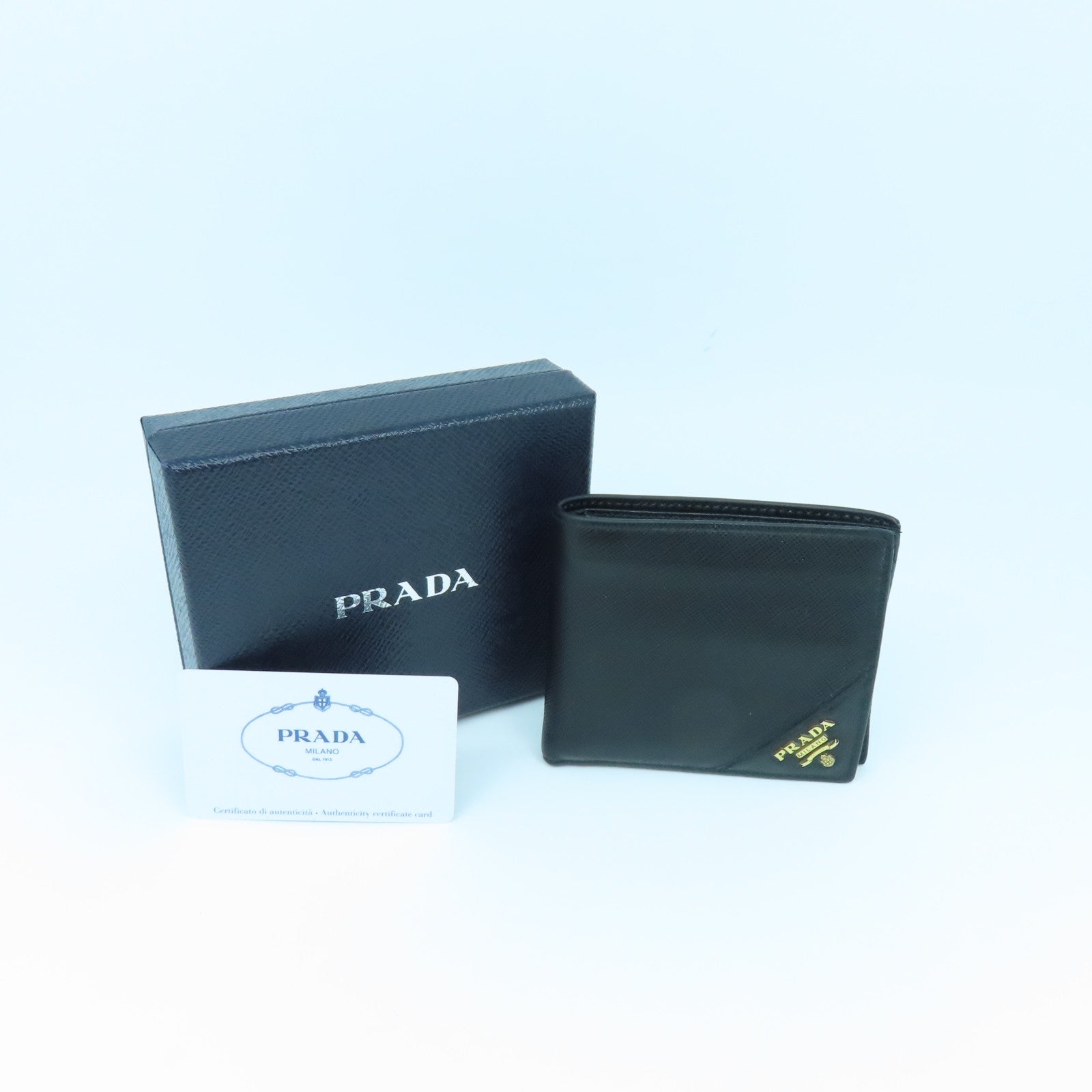 PRADA 牛皮皮革Wallet金扣長錢包黑色