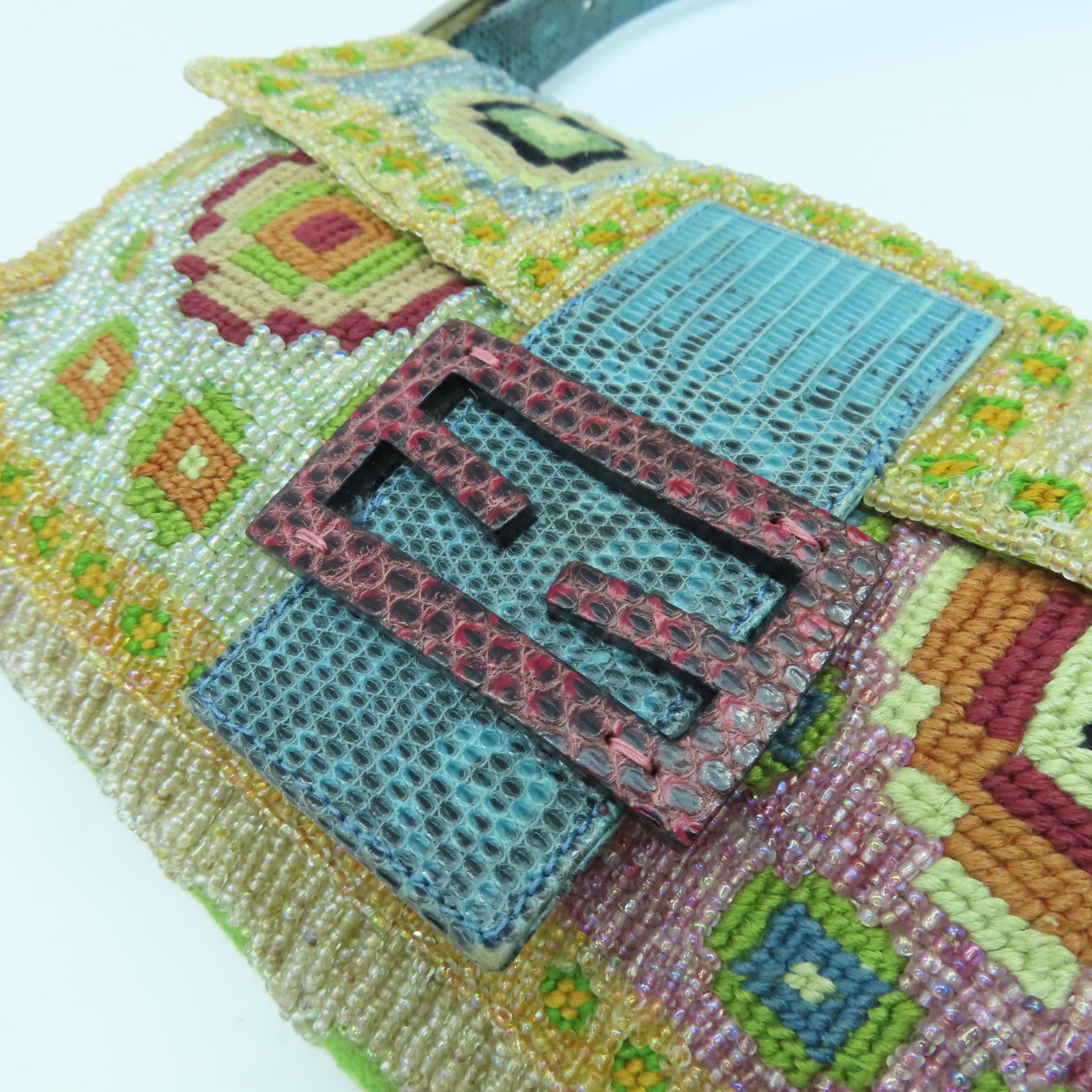FENDI 珠子/蜥蝪皮革Shoulder Bag金扣/銀扣肩背袋彩色