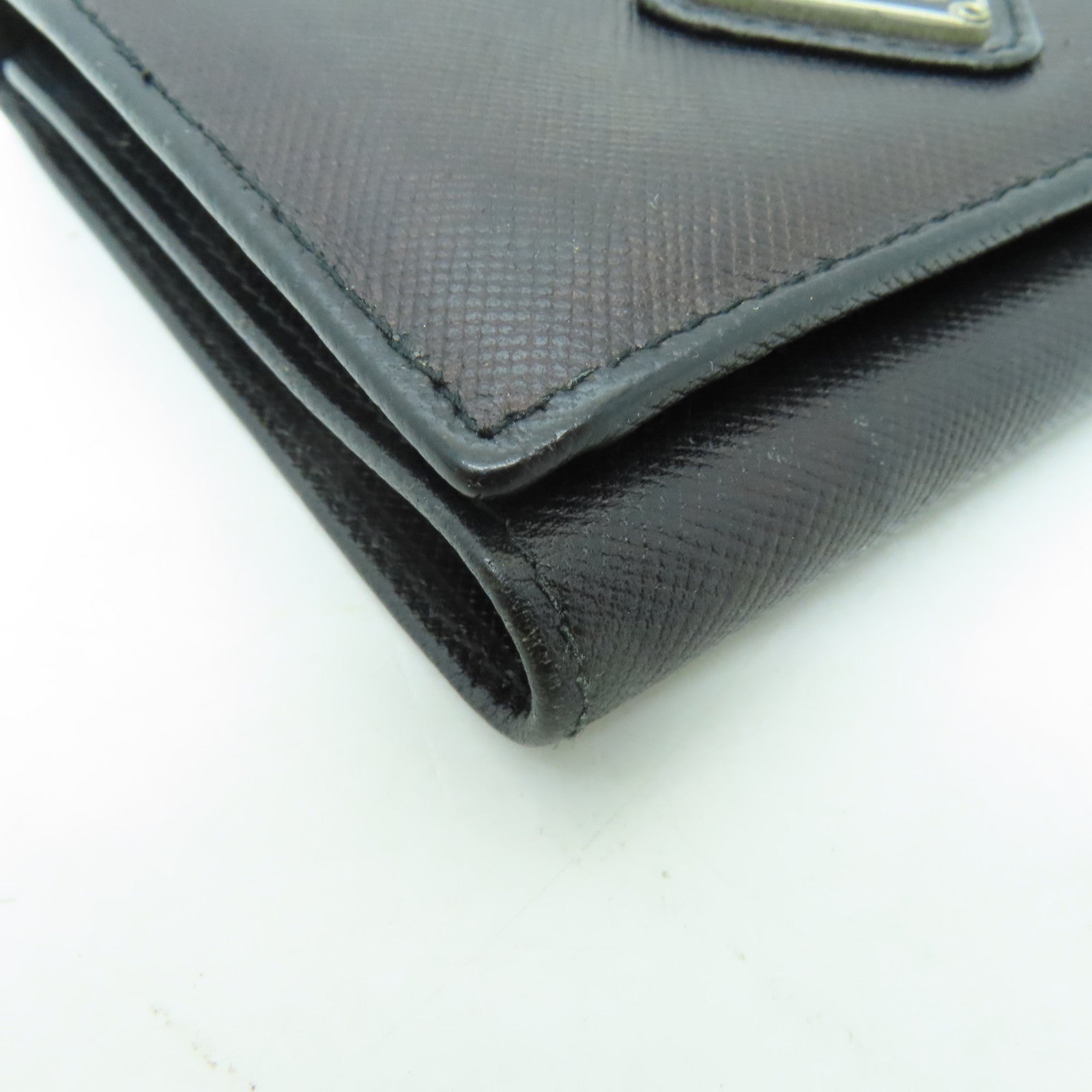 PRADA Saffiano皮革Three-fold Wallet銀扣錢包黑色