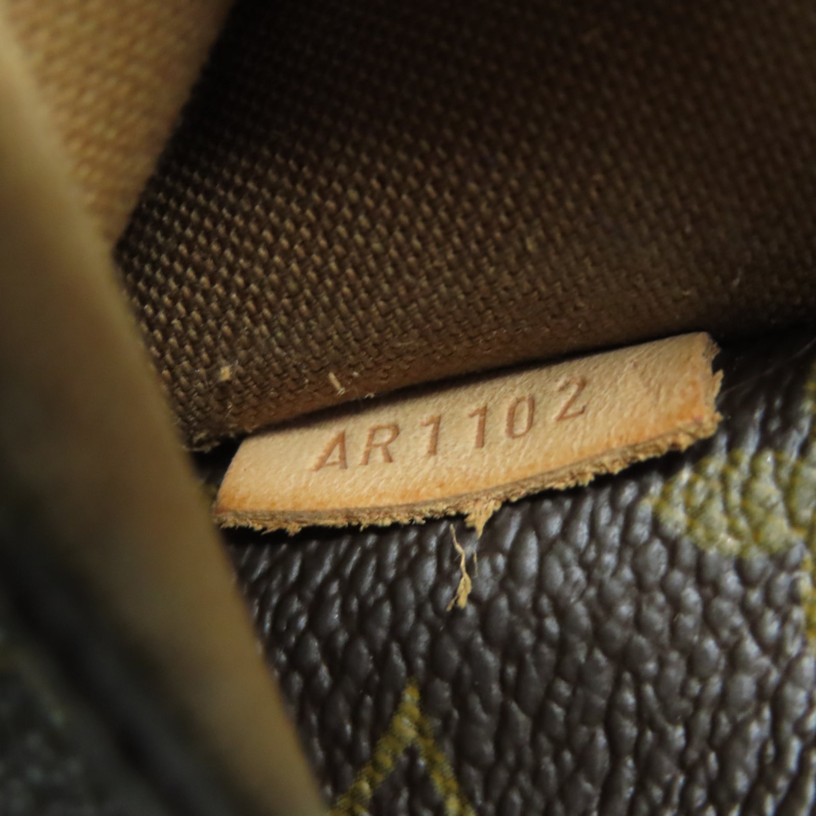 LOUIS VUITTON Monogram Totally MM金扣手挽袋棕色