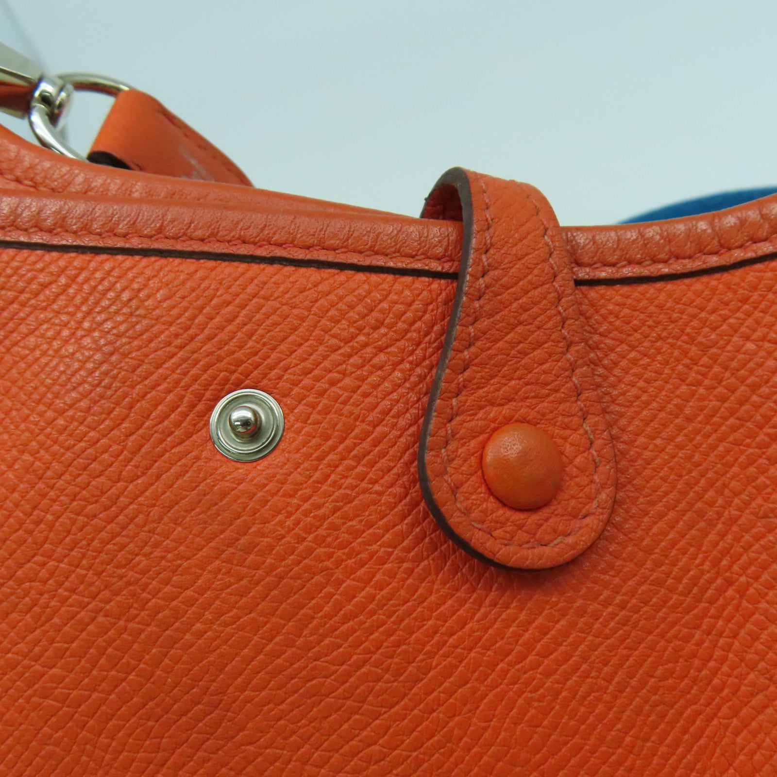 HERMES Epsom皮革Evelyne TPM銀扣肩背袋橙色