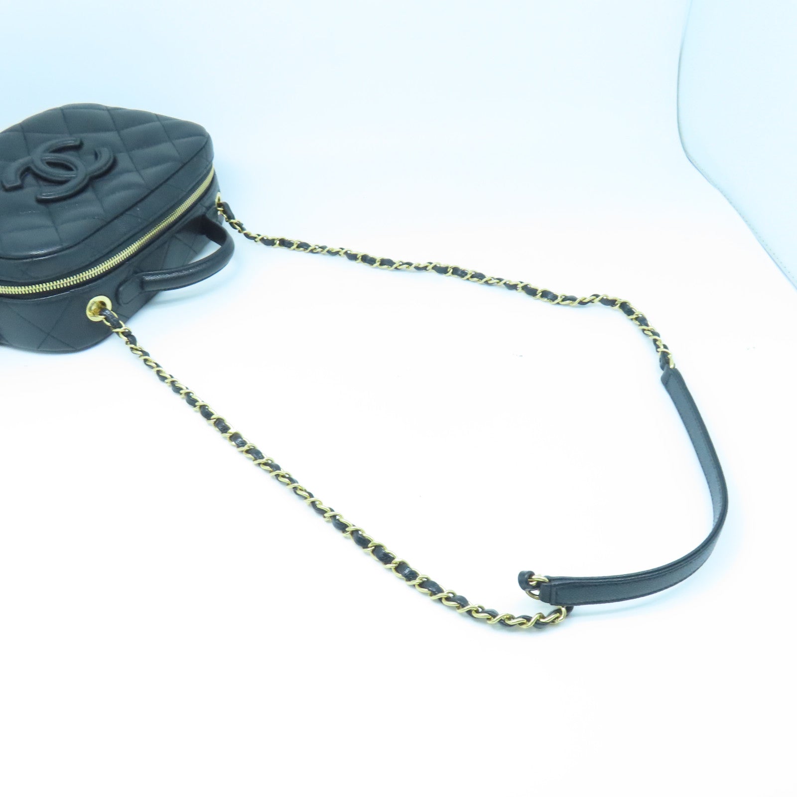 CHANEL rhombic cowhide leather Chain Shoulder gold buckle shoulder bag black