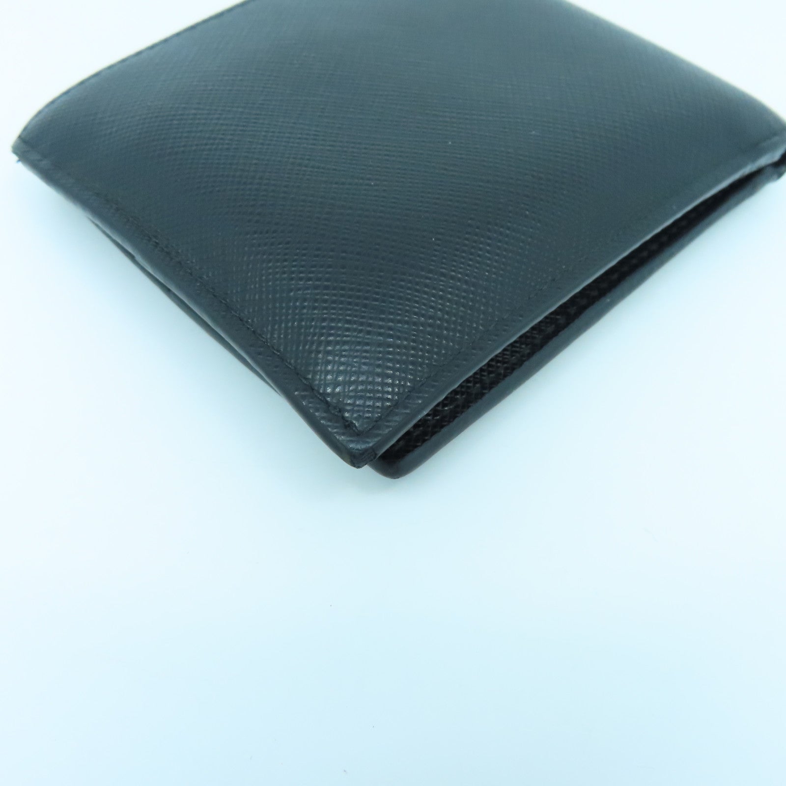 PRADA 牛皮皮革Wallet金扣長錢包黑色