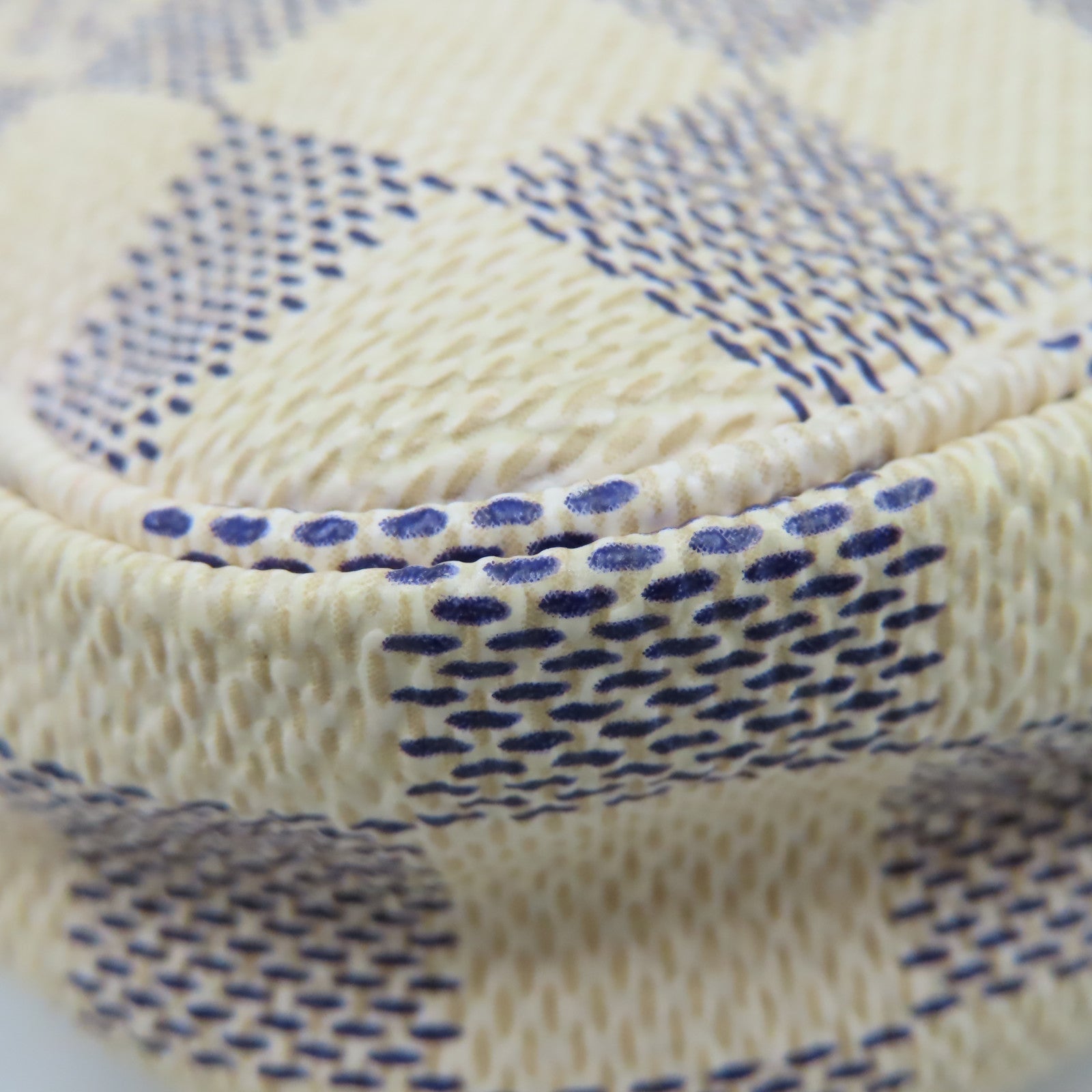 LOUIS VUITTON Damier Azur Pochette Accessories Pouch金扣手拿包米白色