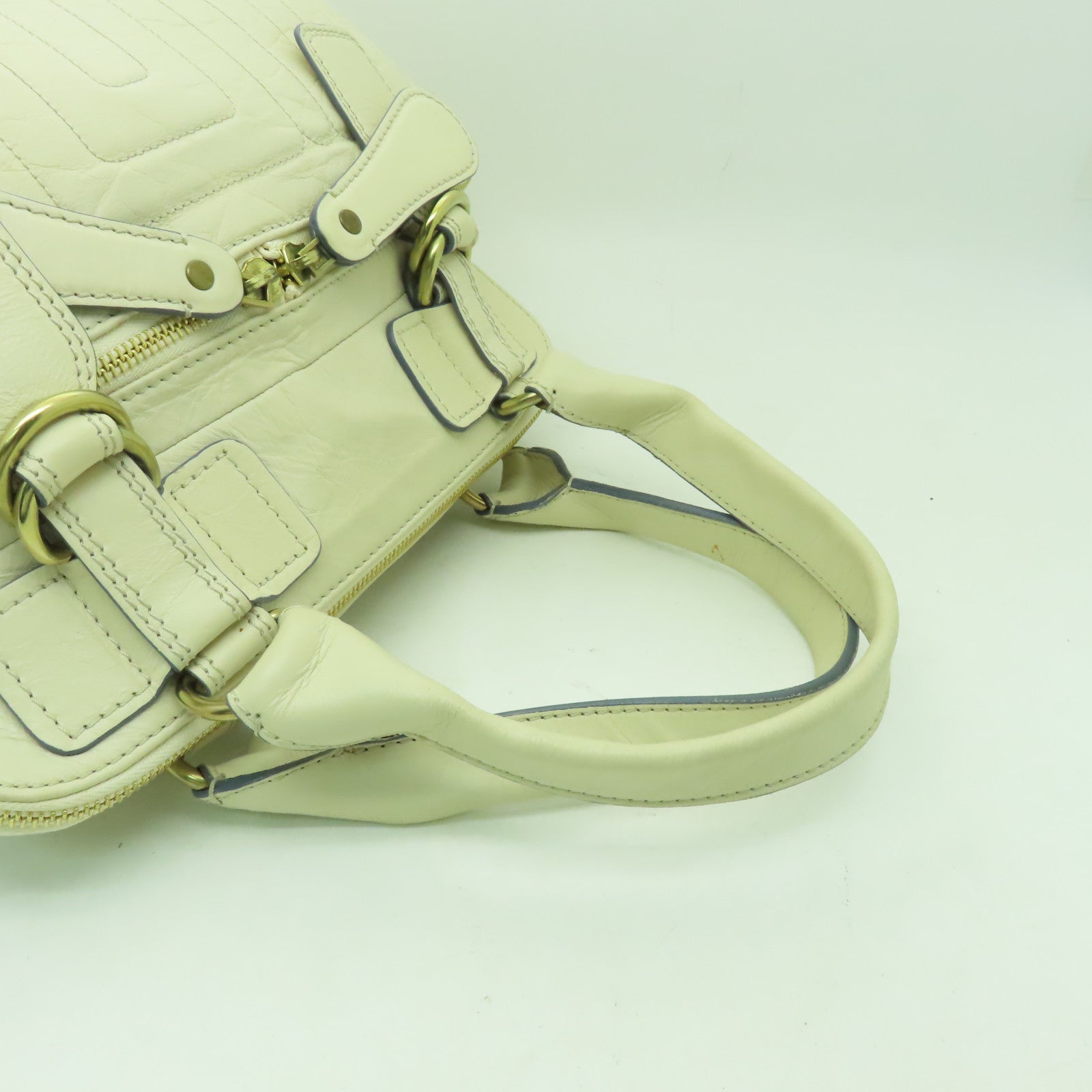Chloe 牛皮皮革Handbag金扣手挽袋米白色