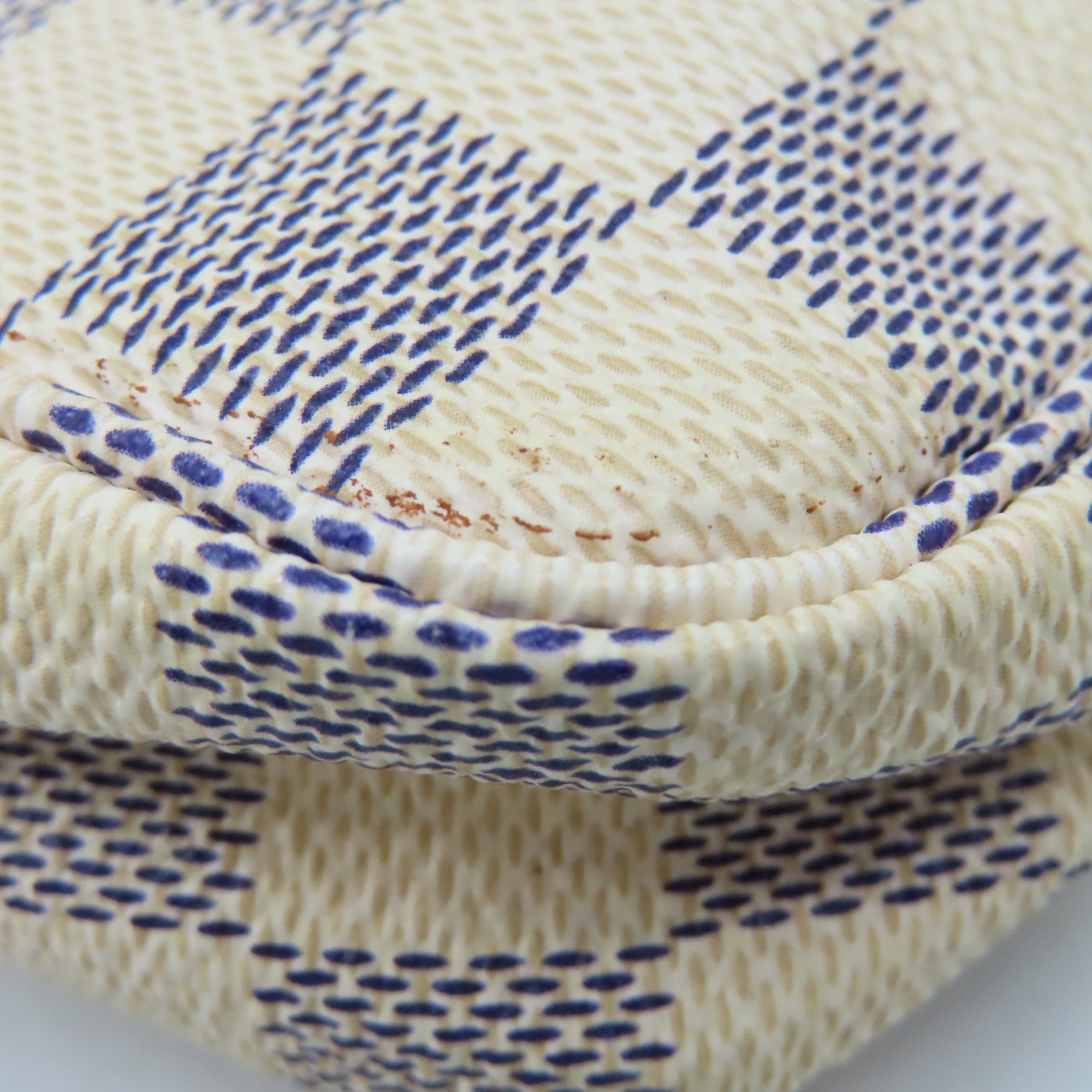 LOUIS VUITTON Damier Azur Pochette Accessories Pouch金扣手拿包米白色
