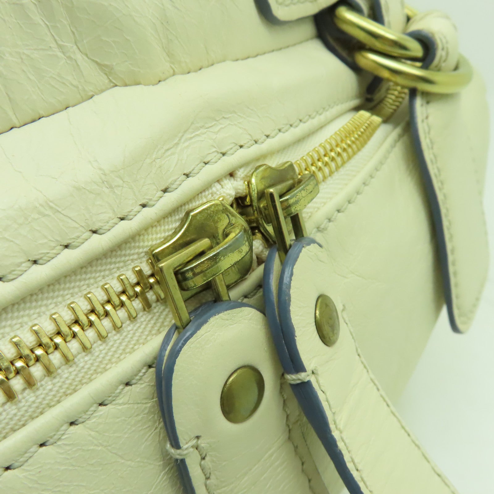 Chloe 牛皮皮革Handbag金扣手挽袋米白色