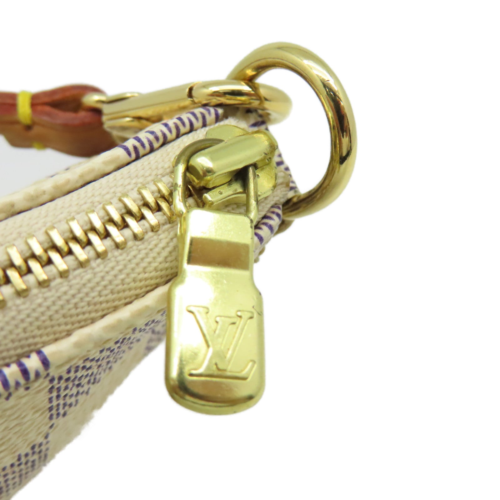 LOUIS VUITTON Damier Azur Pochette Accessories Pouch金扣手拿包米白色