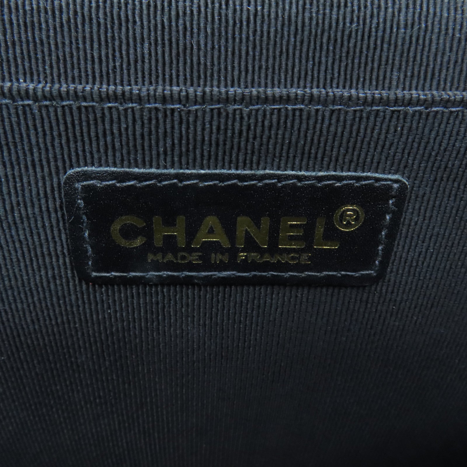 CHANEL 【激減優惠】菱格牛皮皮革Wild Stitch金扣鏈帶肩背袋黑色
