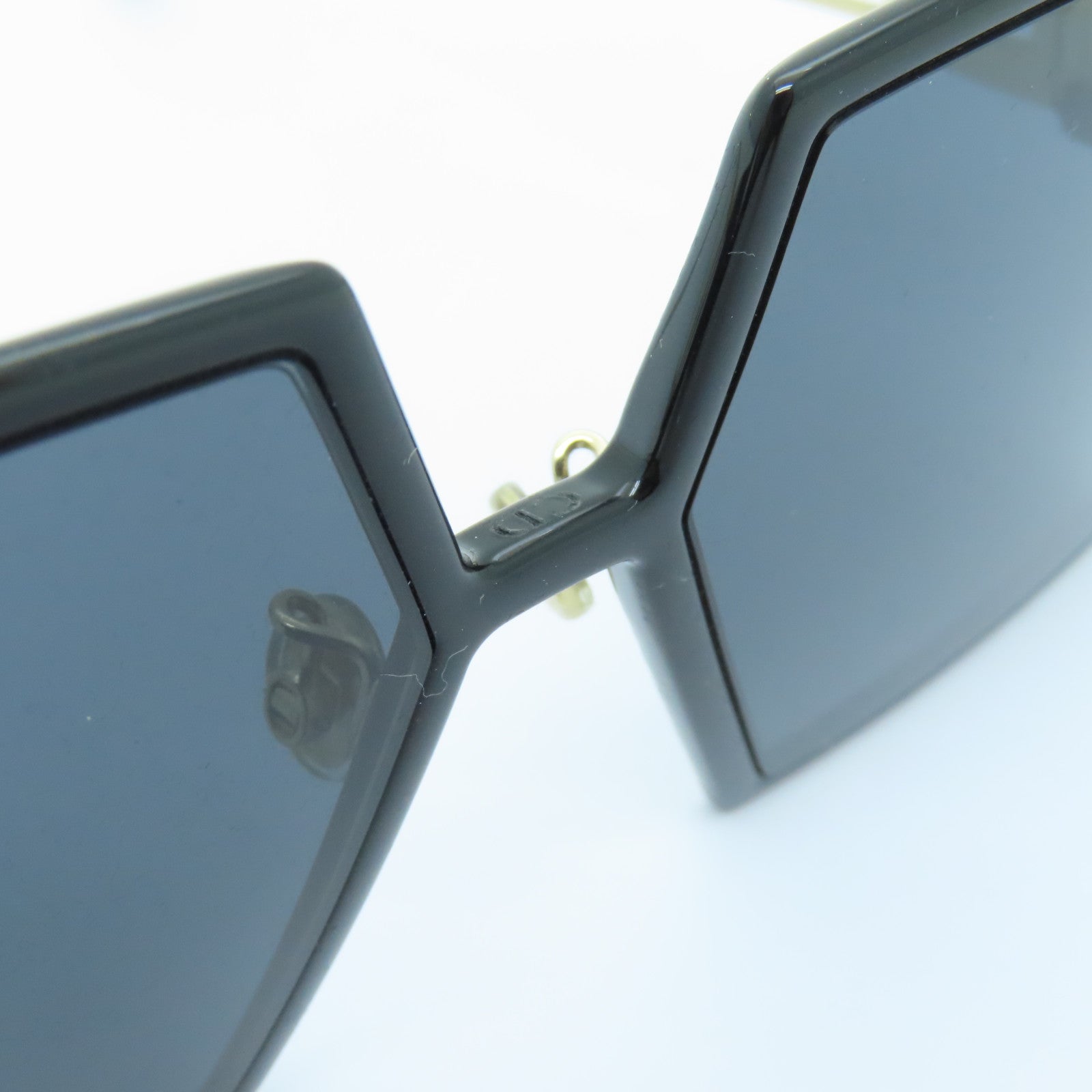 Dior PVC/金屬30 Montaigne太陽眼鏡黑色/金色