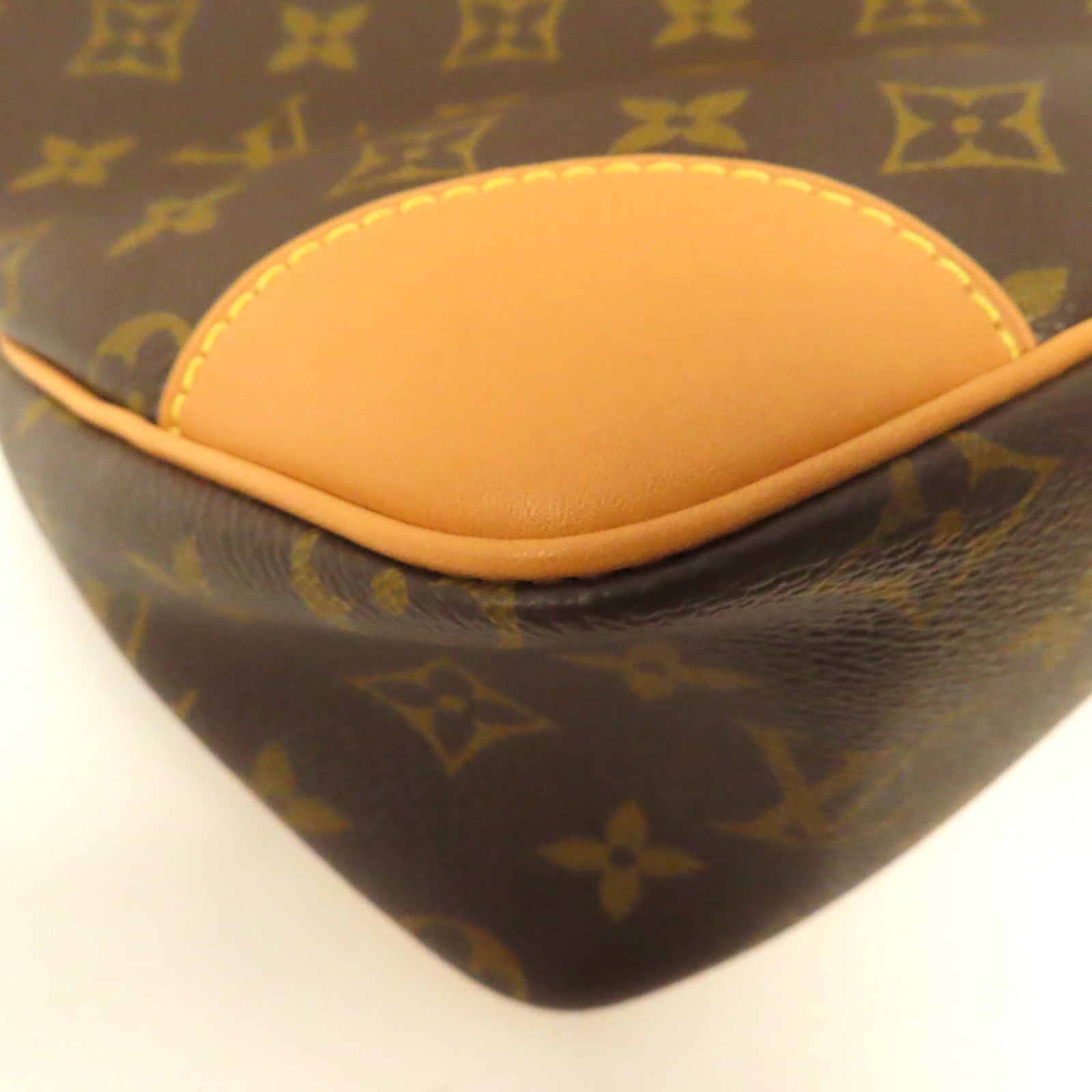 LOUIS VUITTON Monogram Odeon PM金扣肩背袋啡色