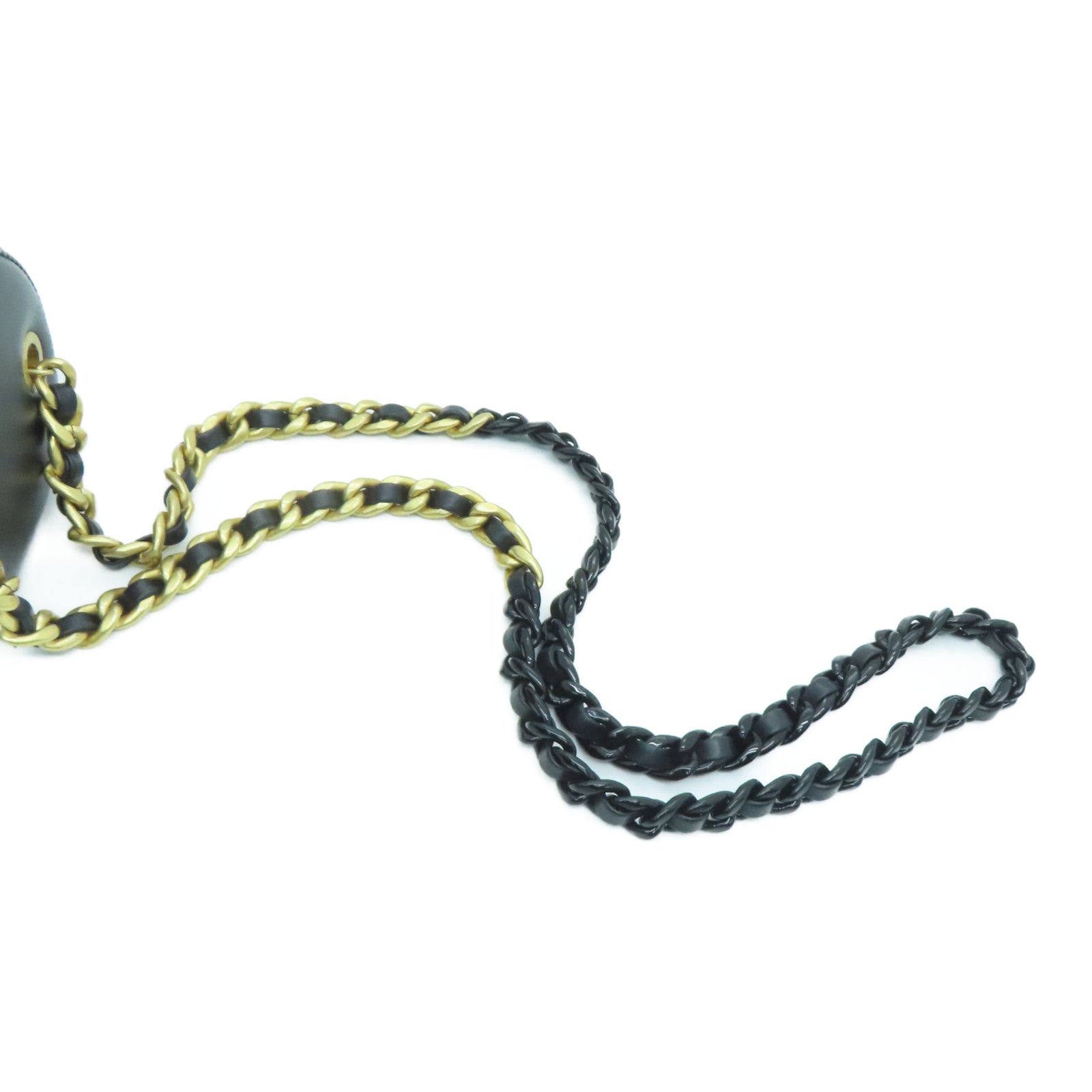 CHANEL 菱格牛皮皮革Chain Shoulder金扣链带肩背袋黑色