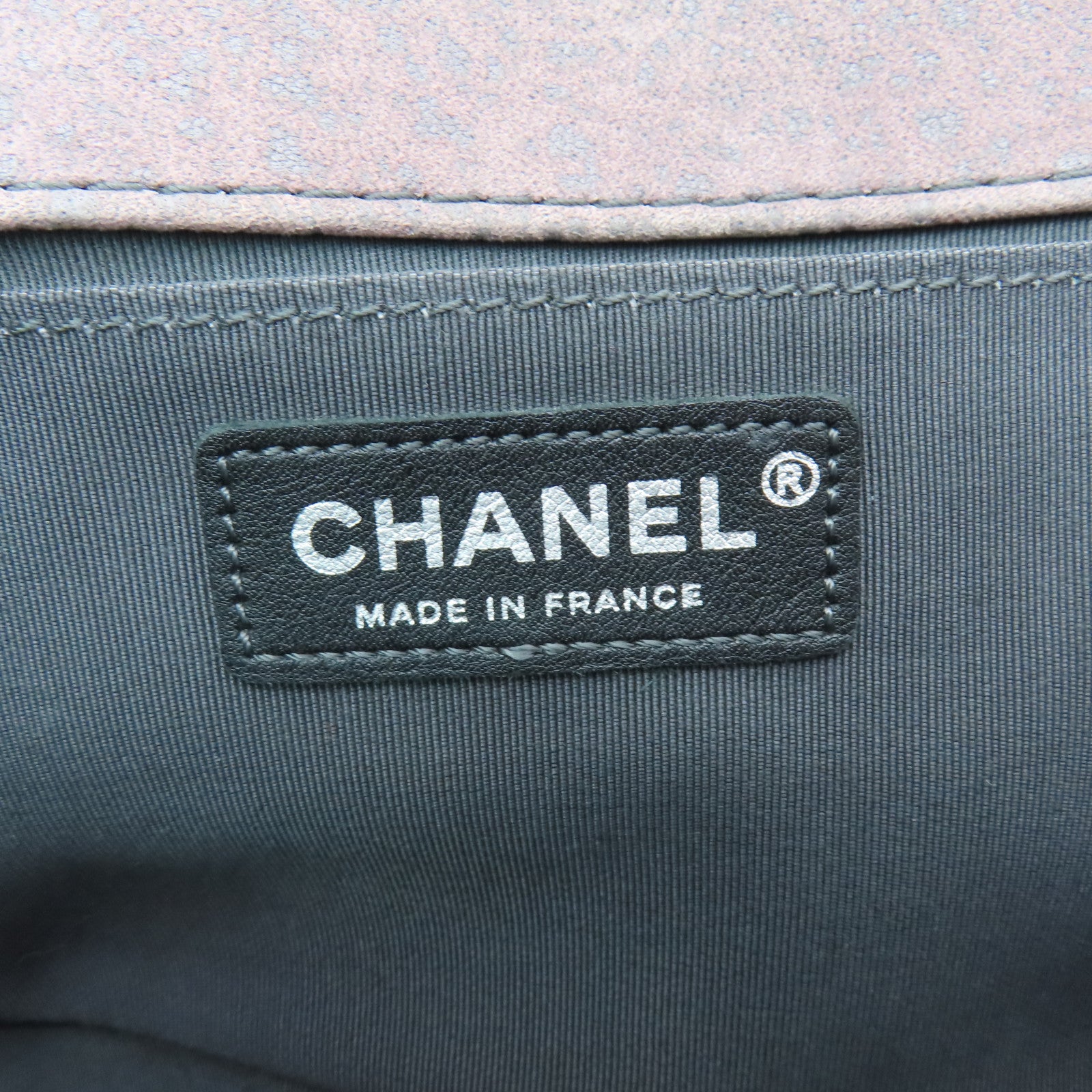 CHANEL 麂皮皮革Boy Chanel 25銀扣鏈帶肩背袋粉紅色