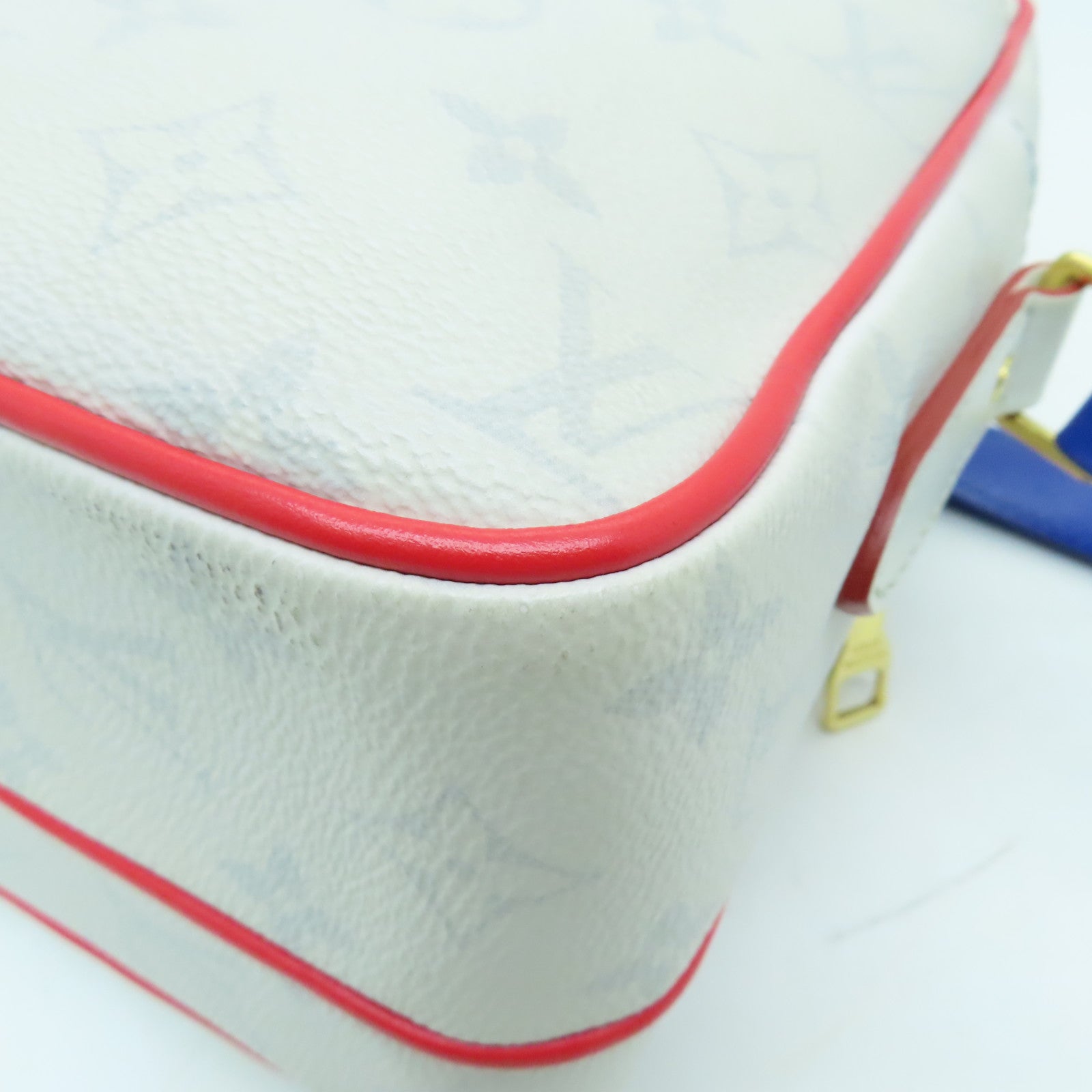 LOUIS VUITTON 【激減優惠】White Monogram NBA Nil金扣肩背袋白色