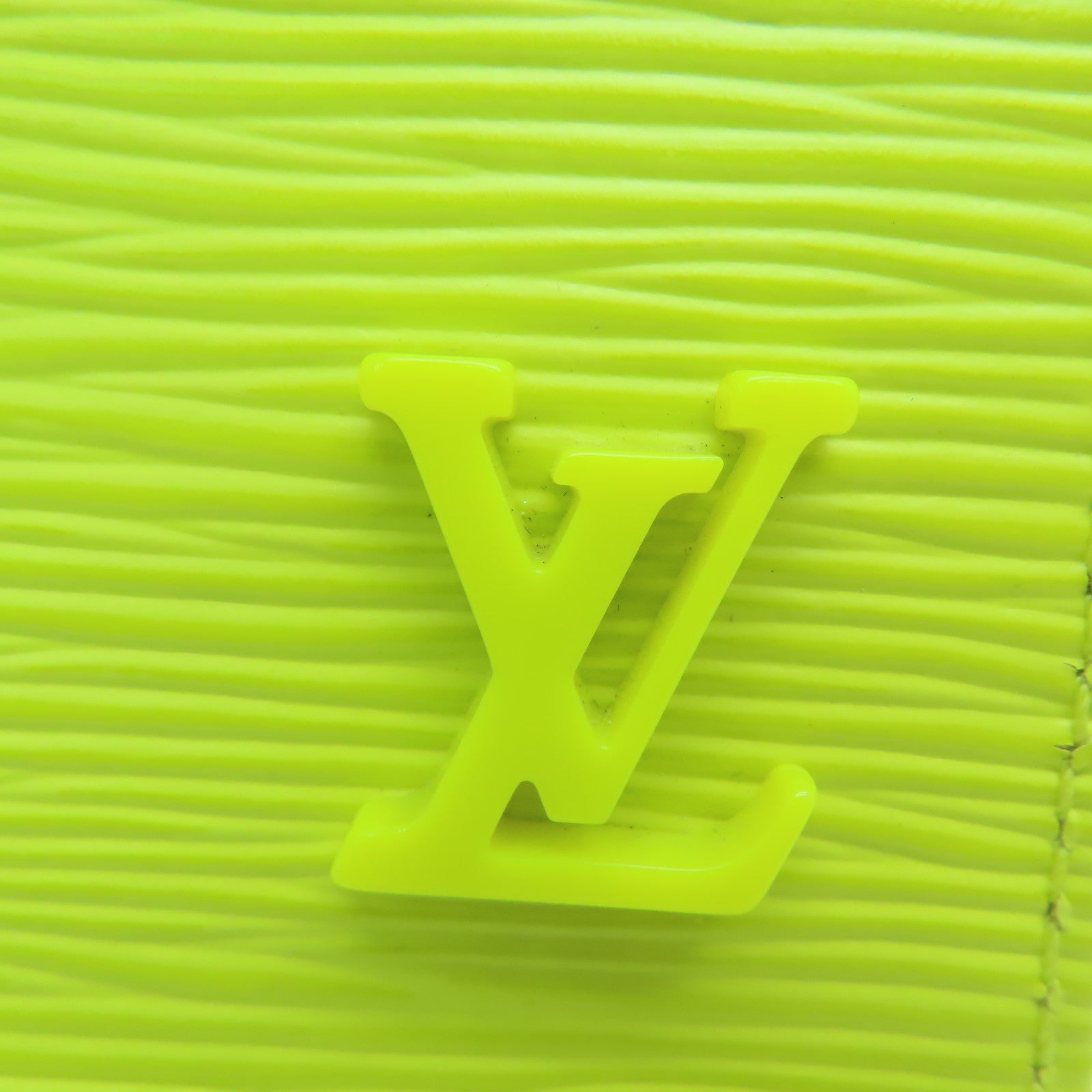 LOUIS VUITTON Epi Petit Sac Plat銀扣手挽肩背兩用袋黃色