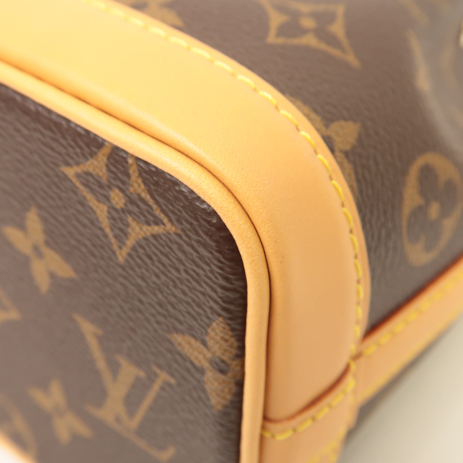 LOUIS VUITTON Monogram Nano Noe金扣手挽肩背兩用袋啡色