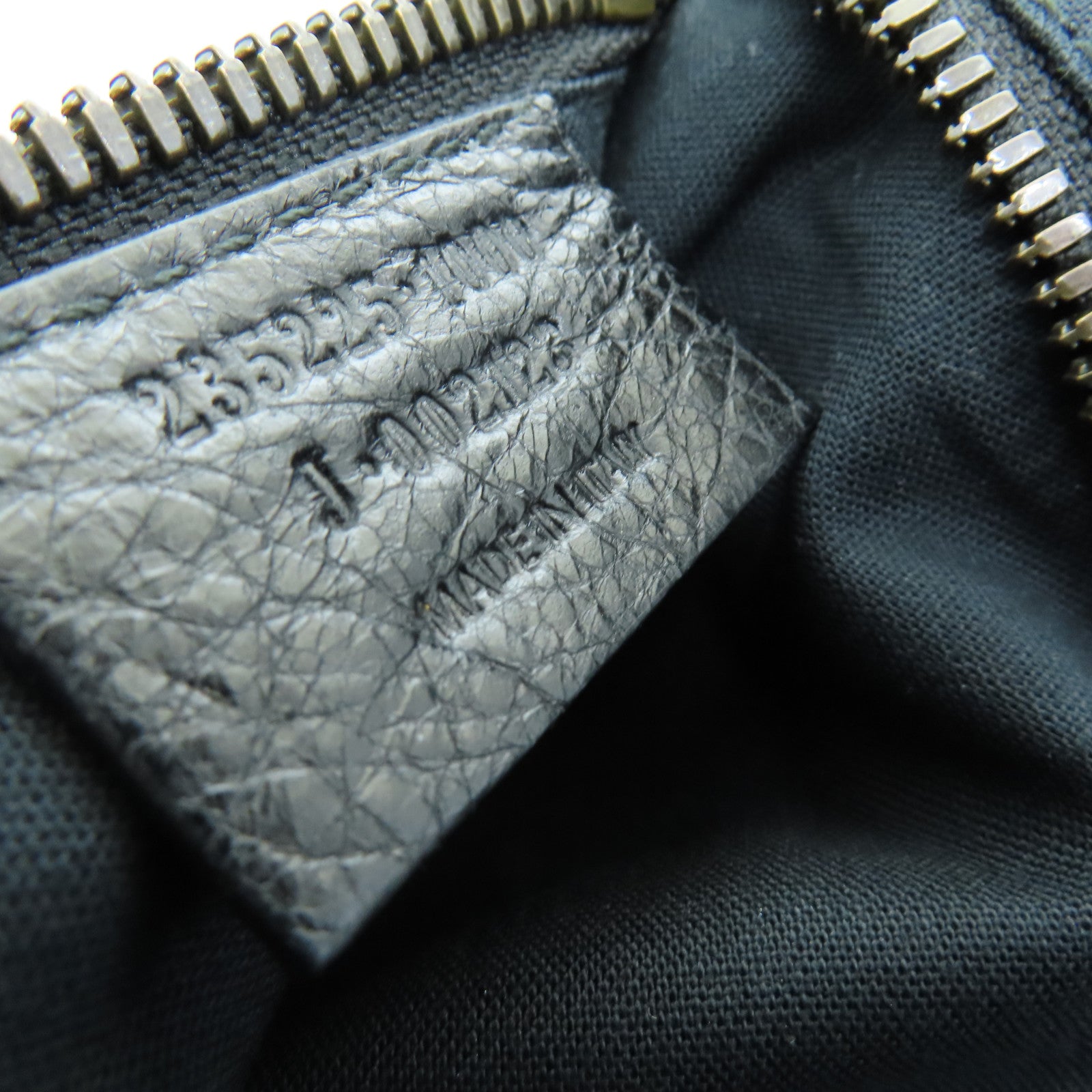 BALENCIAGA 【激減優惠】牛皮皮革Luggage行李箱黑色