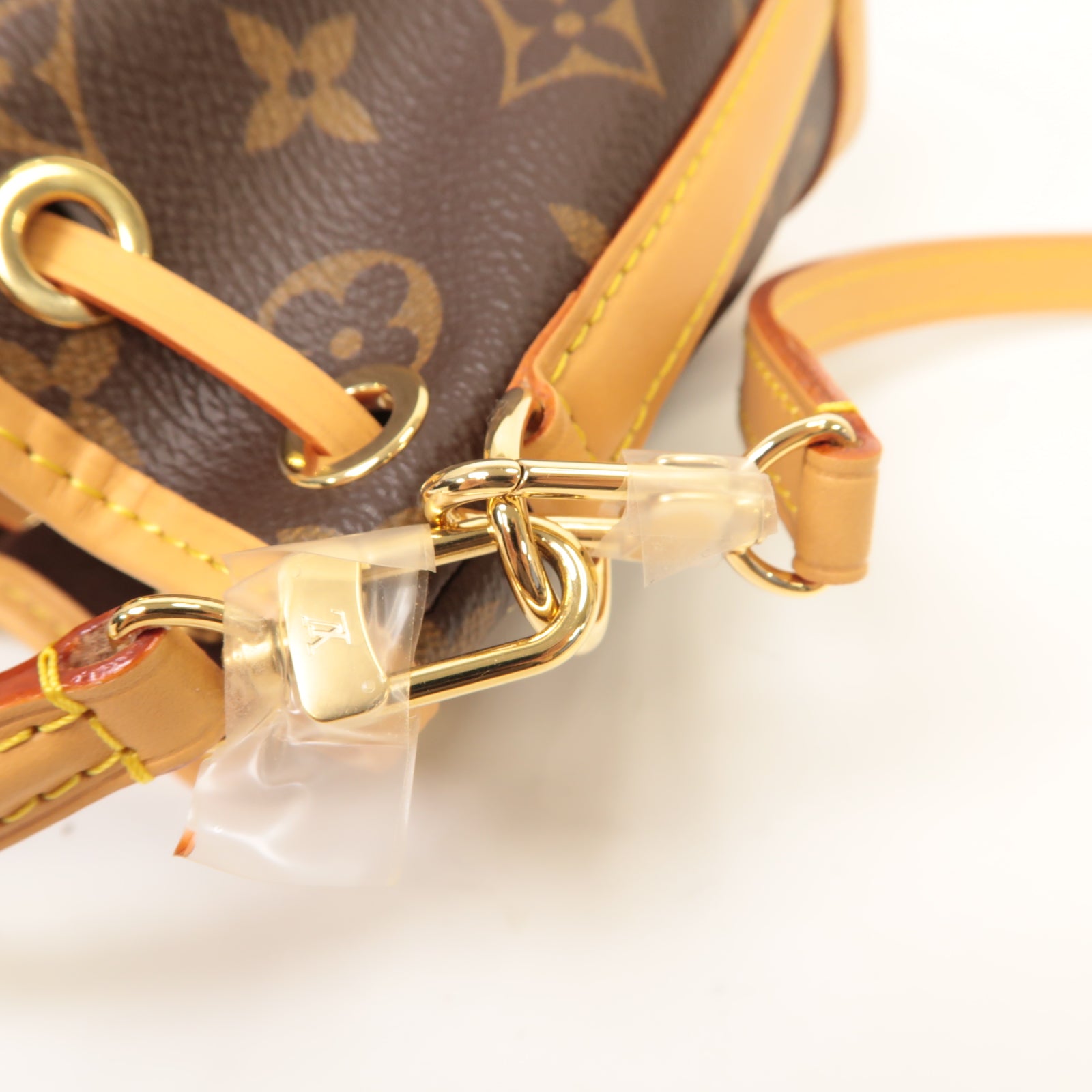 LOUIS VUITTON Monogram Nano Noe金扣手挽肩背兩用袋啡色