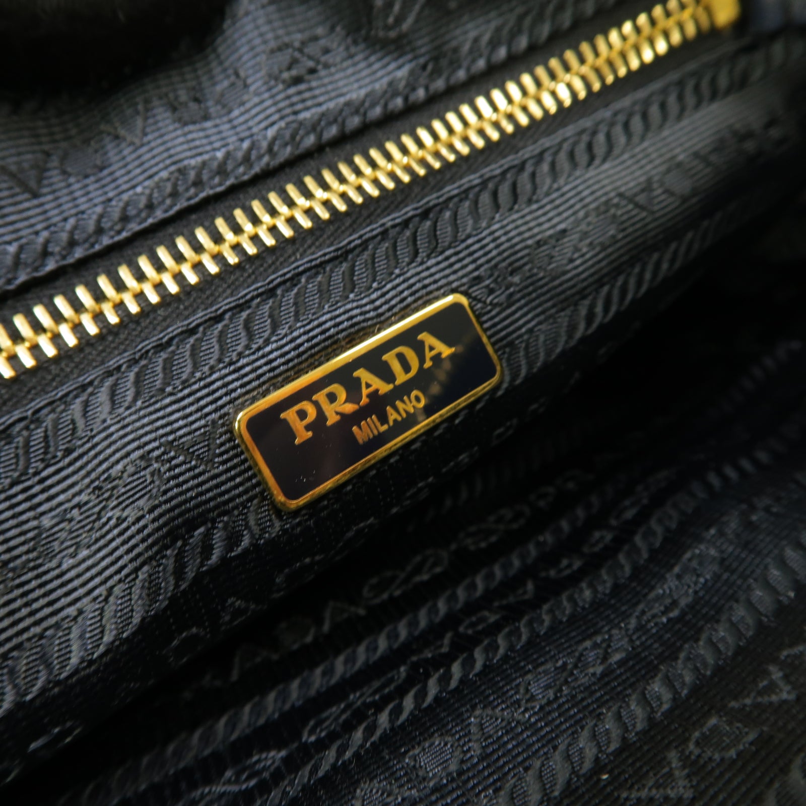 PRADA 尼龍Shoulder Bag金扣肩背袋深藍色
