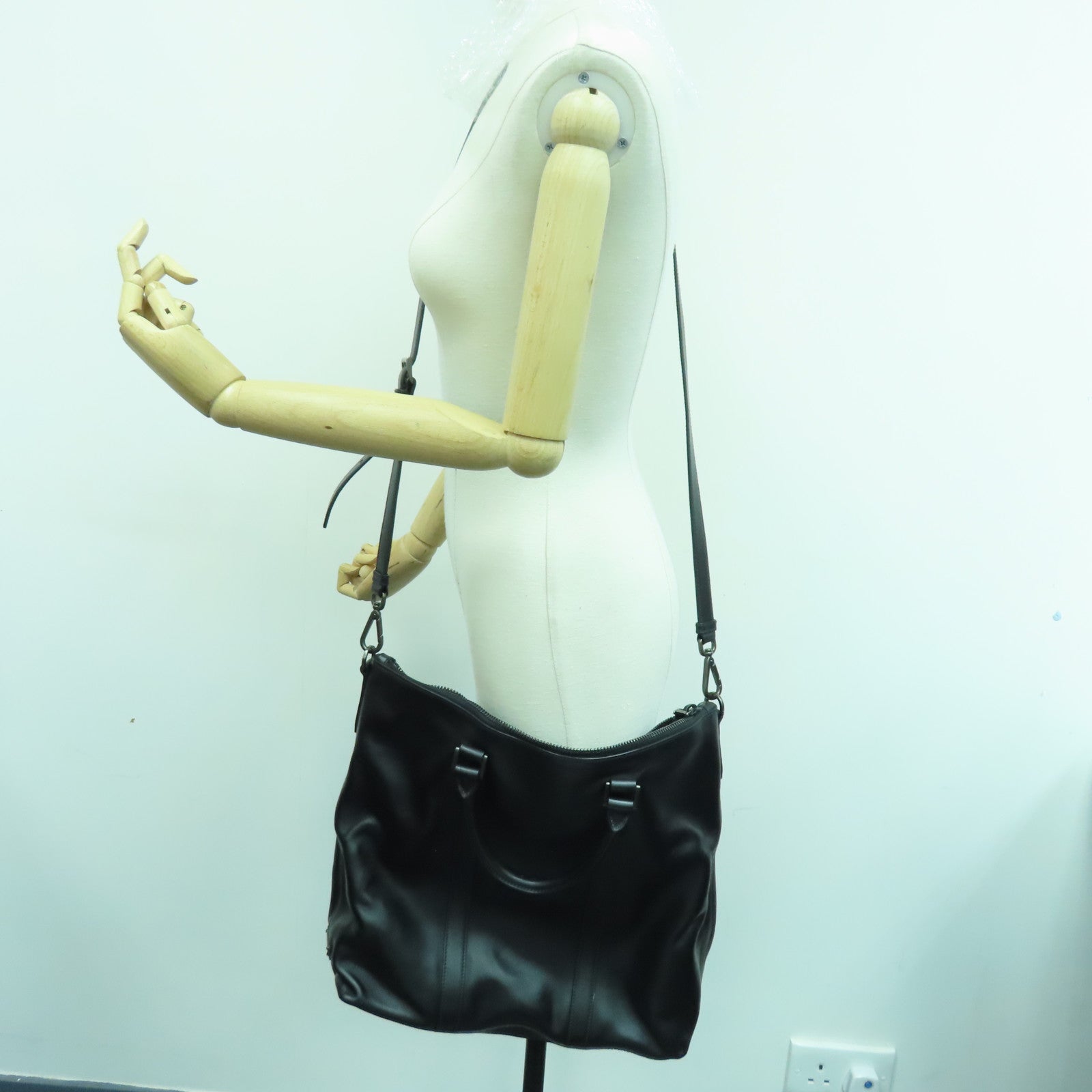 PRADA 牛皮皮革2Way Shoulder手挽肩背两用袋黑色