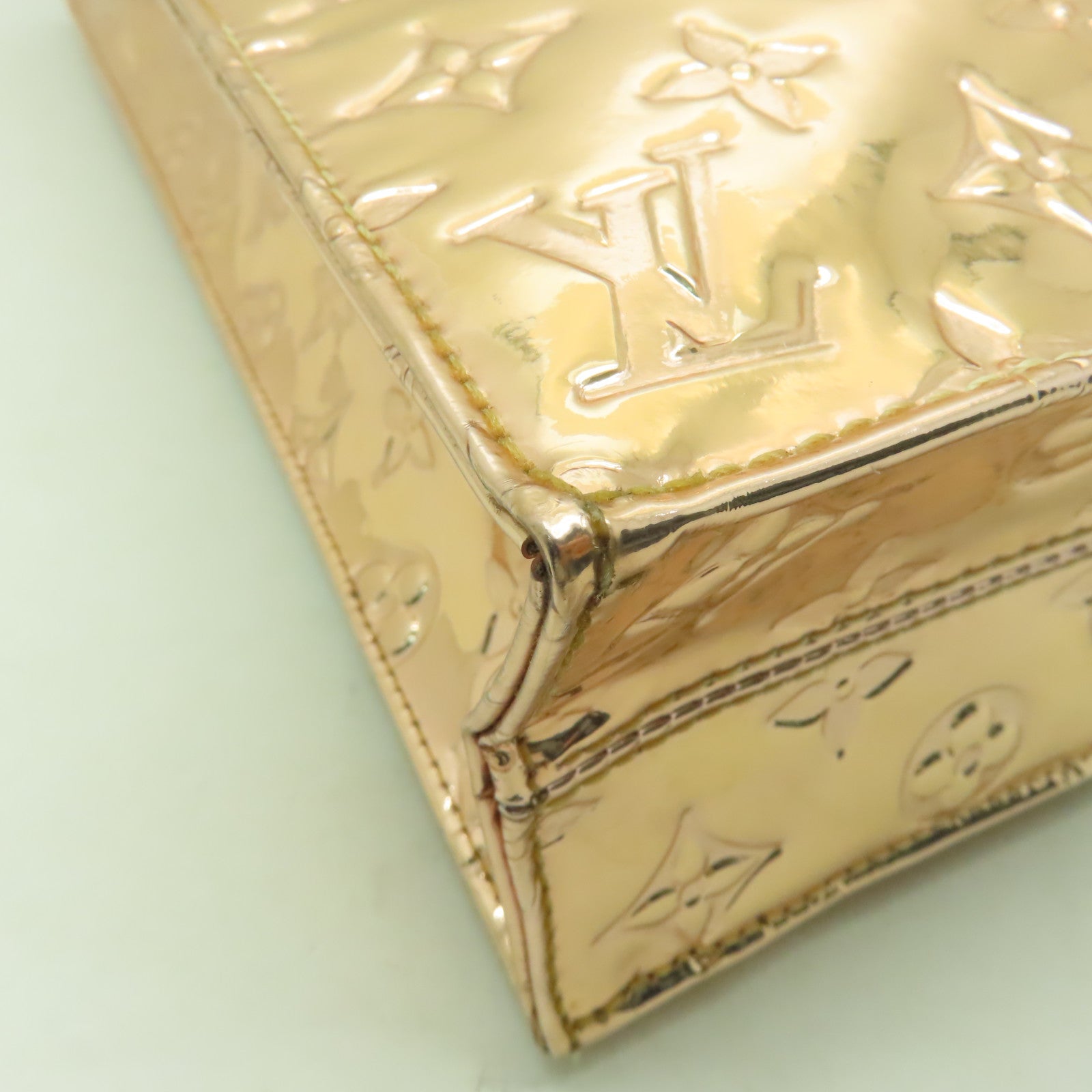 LOUIS VUITTON Monogram Miroir Sac Plat Gold金扣手挽袋金色