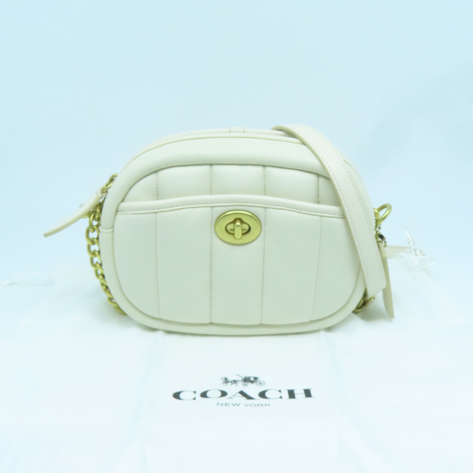 COACH 牛皮皮革Chain Shoulder Bag金扣鏈帶肩背袋白色