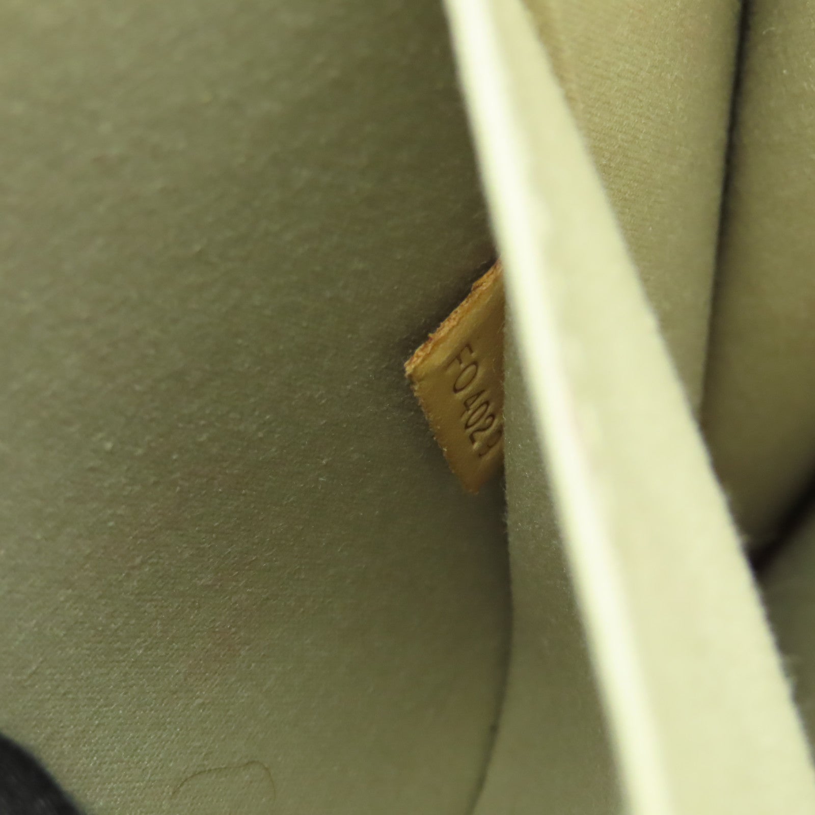 LOUIS VUITTON Monogram Miroir Sac Plat Gold金扣手挽袋金色
