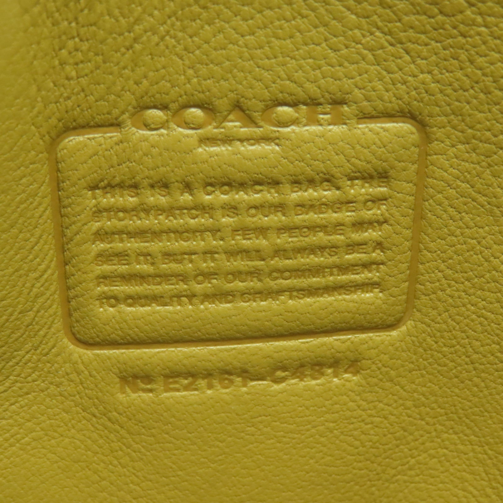 COACH 牛皮皮革Chain Shoulder Bag金扣鏈帶肩背袋白色